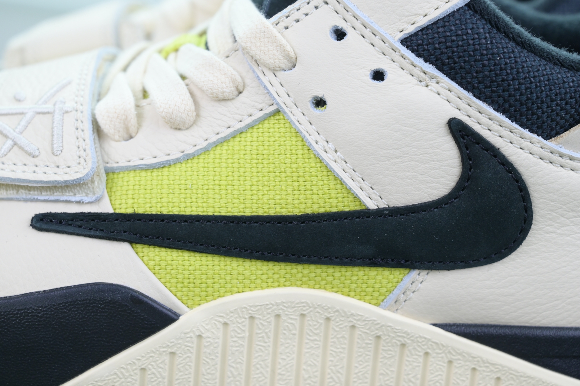 Travis Scottx Jordan Jumpman Jack TR“Bright Cactus”  FZ8117-102