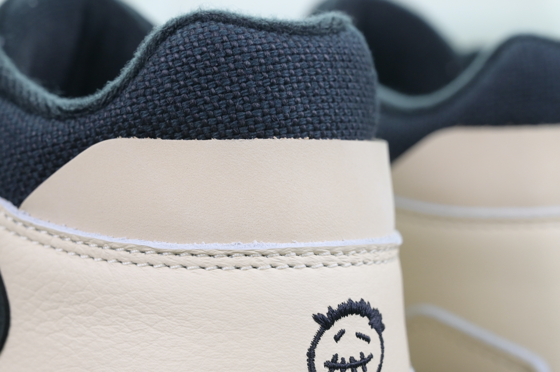 Travis Scottx Jordan Jumpman Jack TR“Bright Cactus”  FZ8117-102