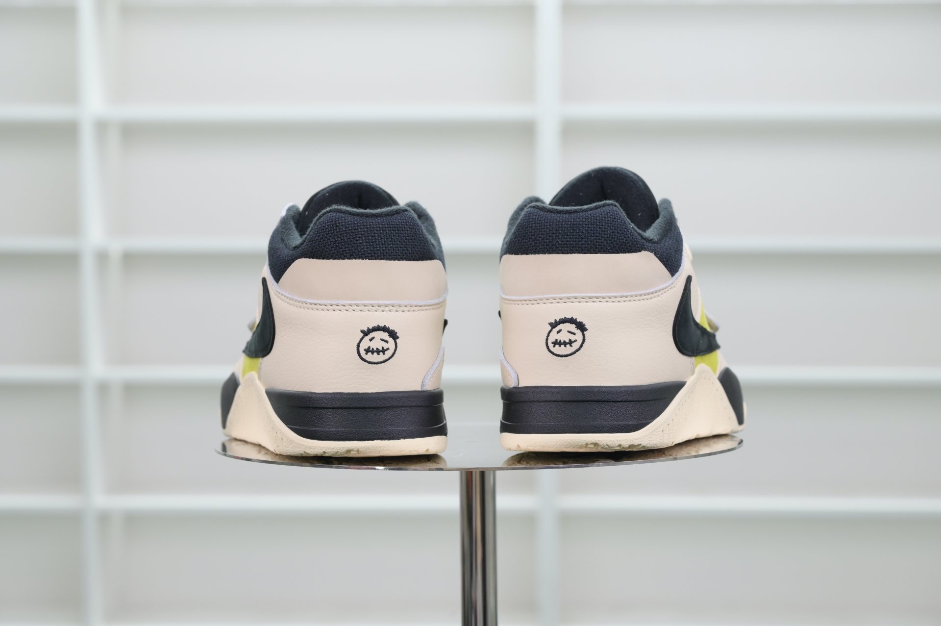 Travis Scottx Jordan Jumpman Jack TR“Bright Cactus”  FZ8117-102