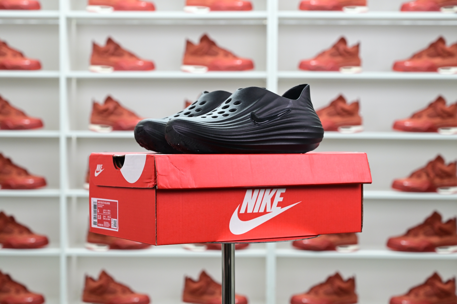 Nike ReactX Rejuven8 HV5060-001
