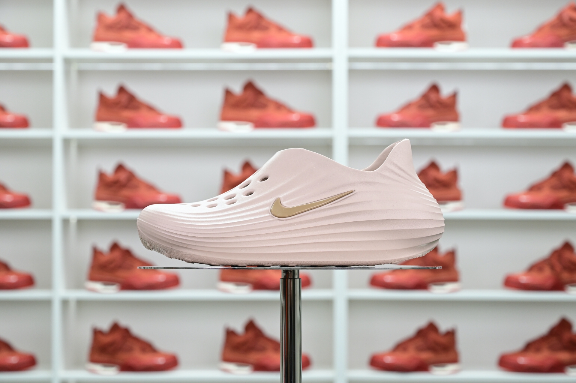 Nike ReactX Rejuven8 Light Orewood Brown HV5060-100