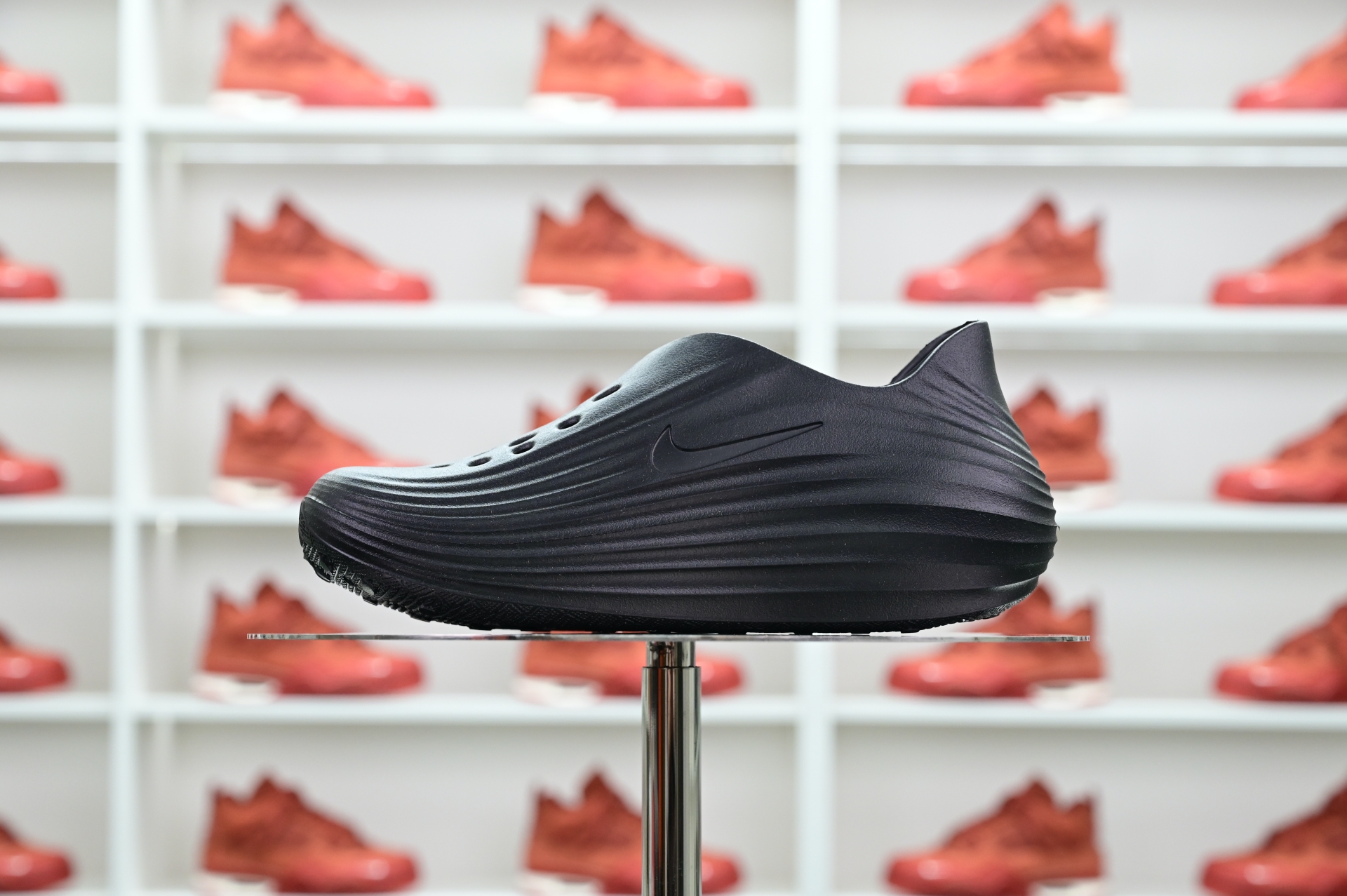 Nike ReactX Rejuven8 HV5060-001