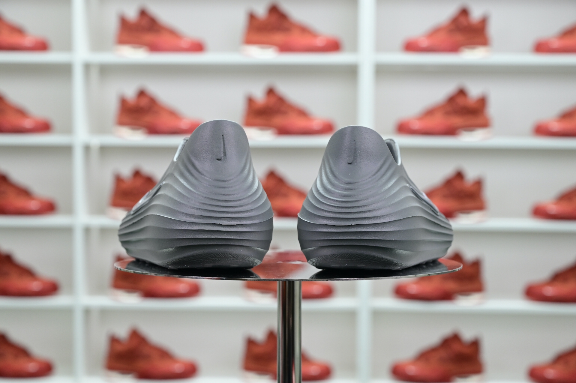 Nike ReactX Rejuven8  HV5060-002