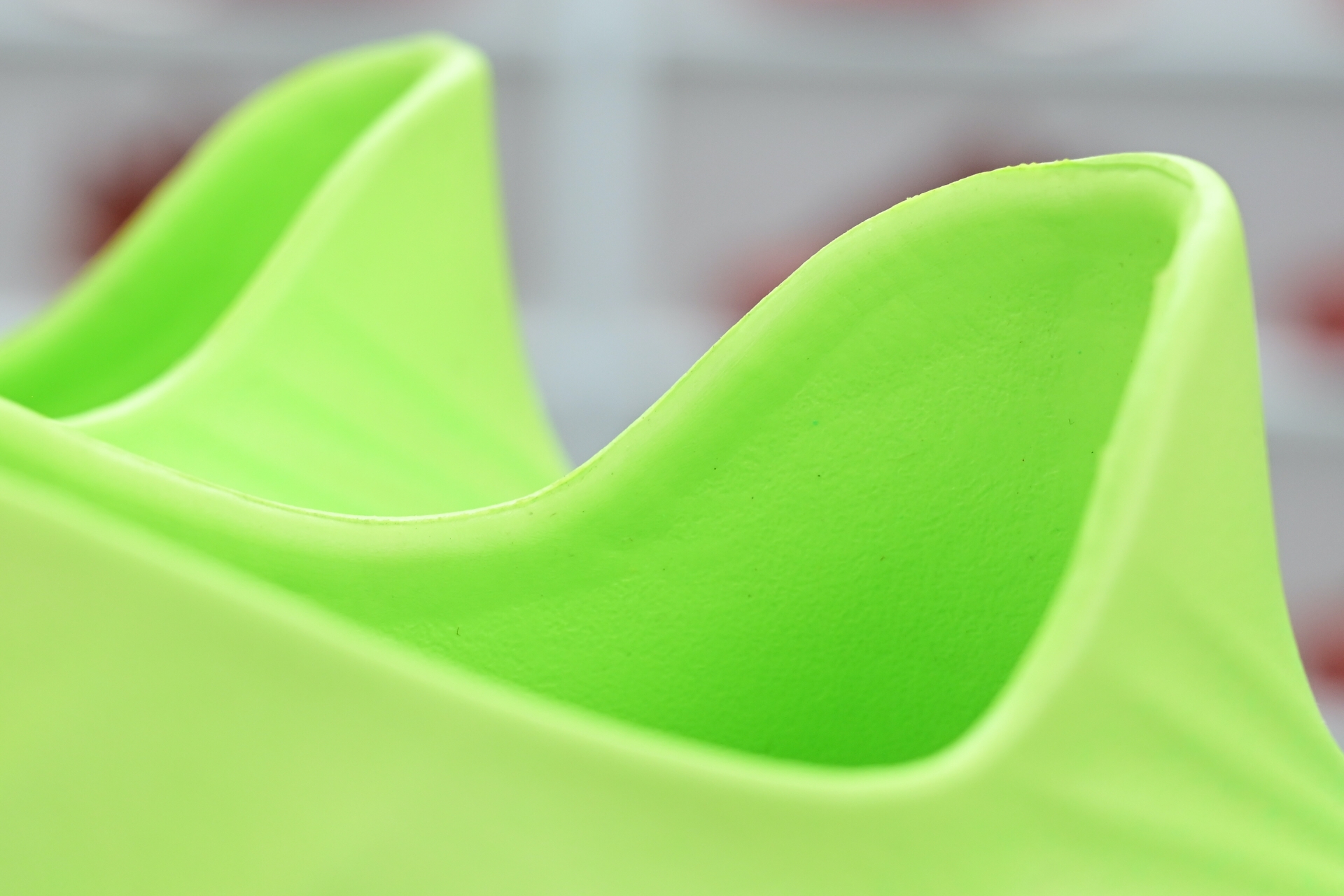 Nike ReactX Rejuven8 Green Strike  HV5060-300