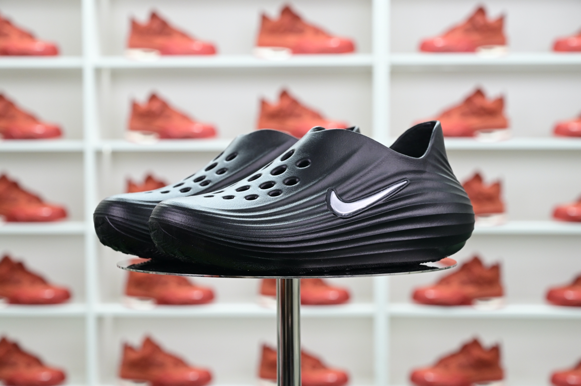 Nike ReactX Rejuven8  HV5062-001