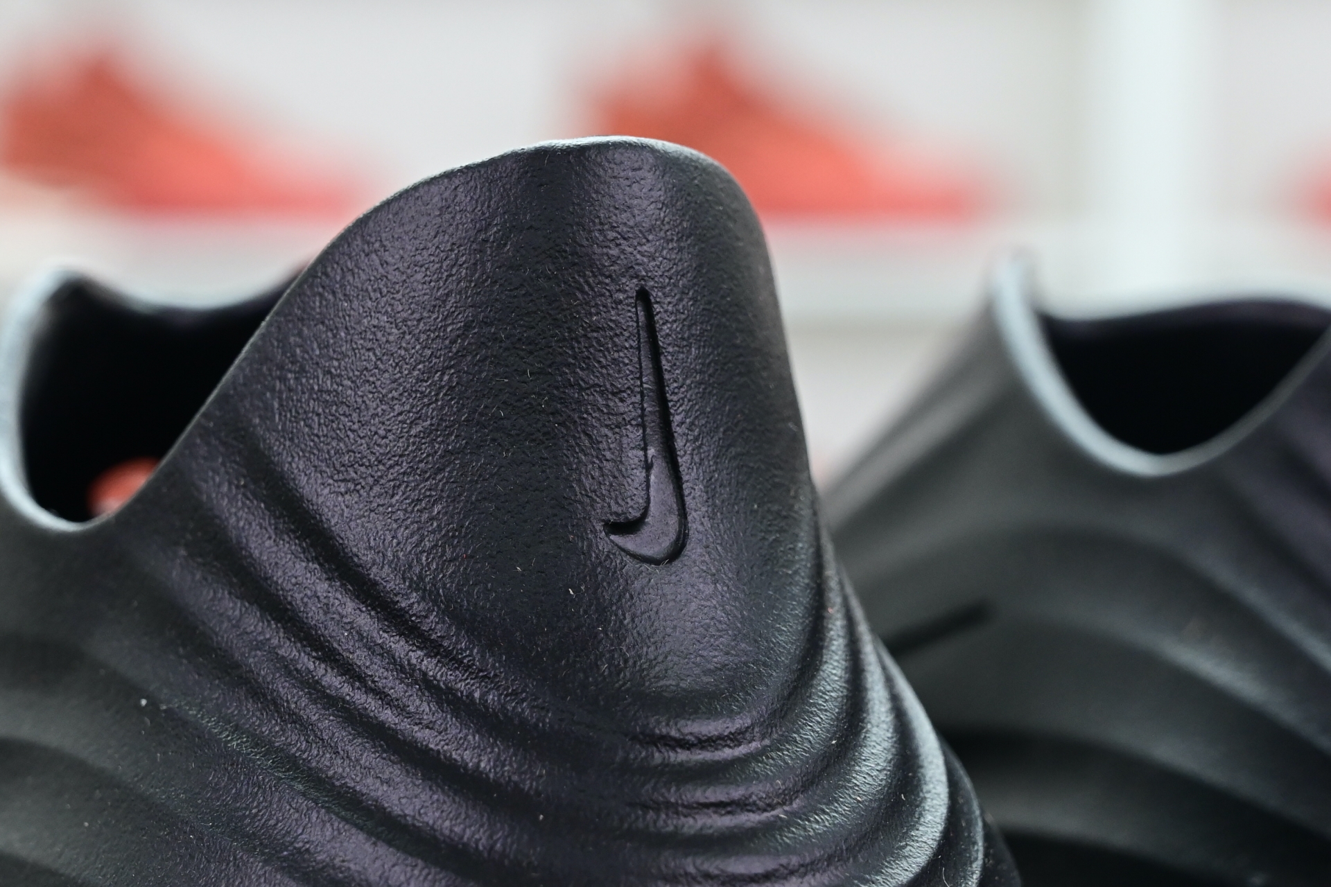 Nike ReactX Rejuven8  HV5062-001