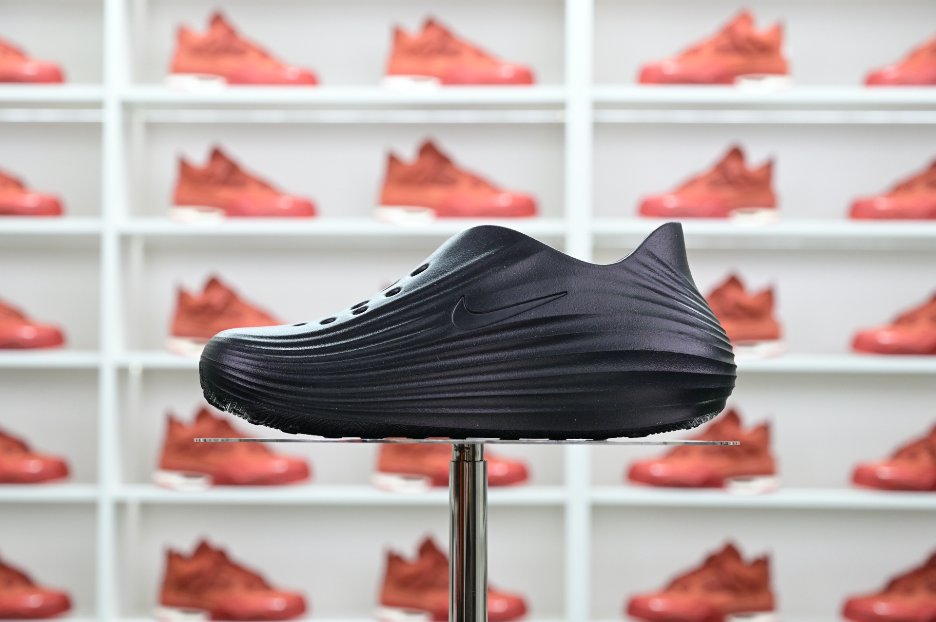 Nike ReactX Rejuven8  HV5062-001