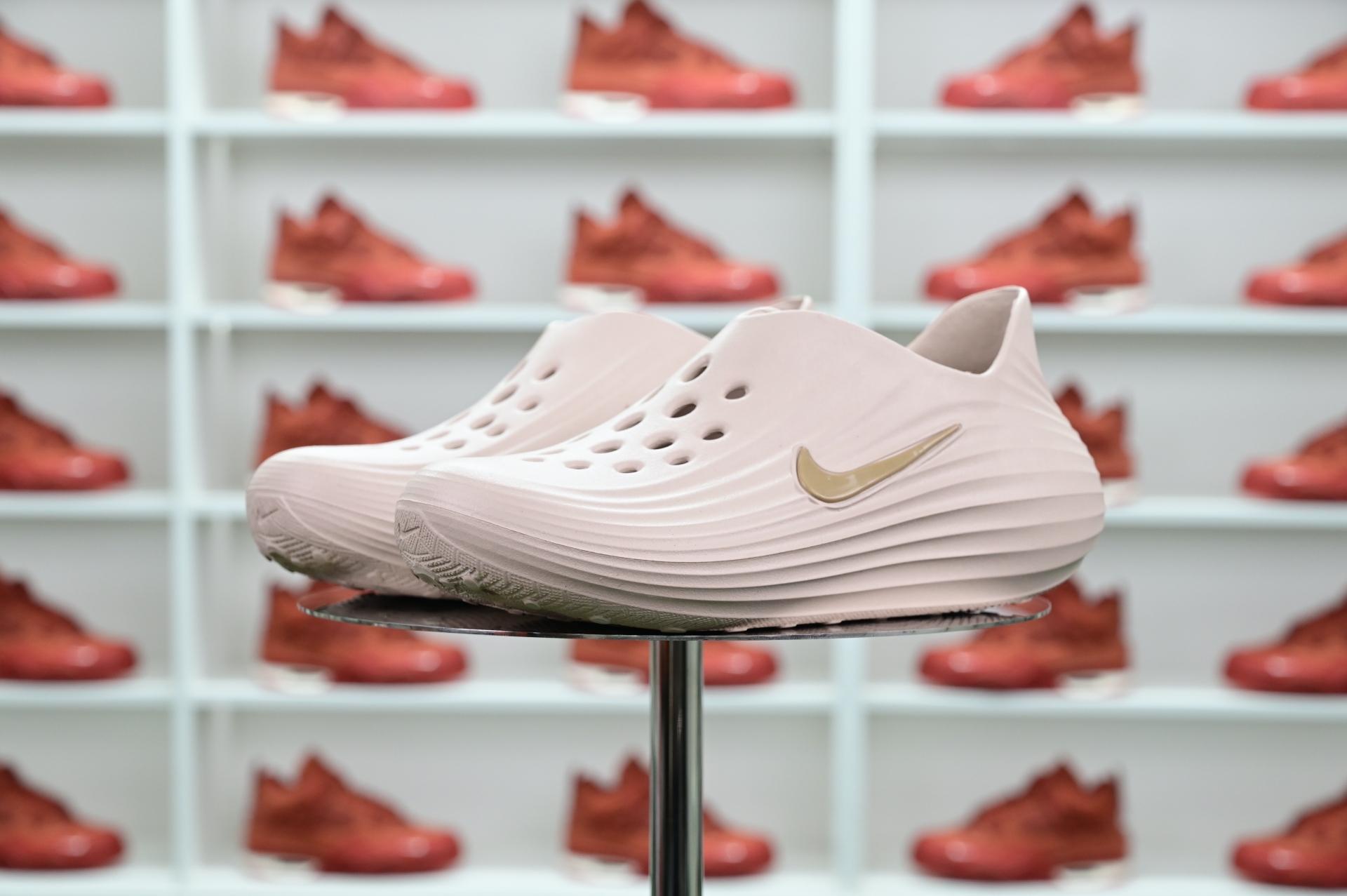 Nike ReactX Rejuven8 Light Orewood Brown HV5060-100