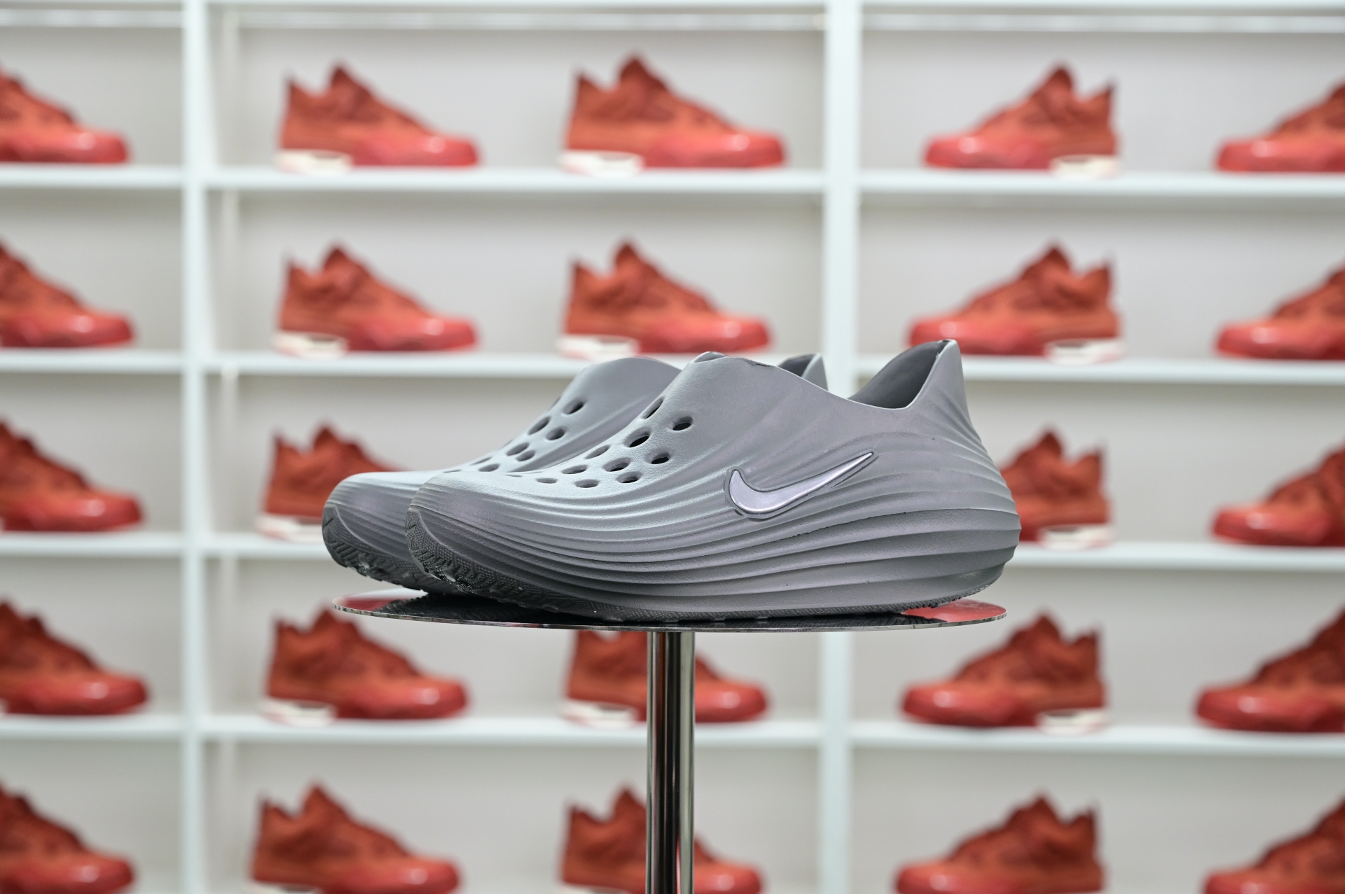 Nike ReactX Rejuven8  HV5060-002