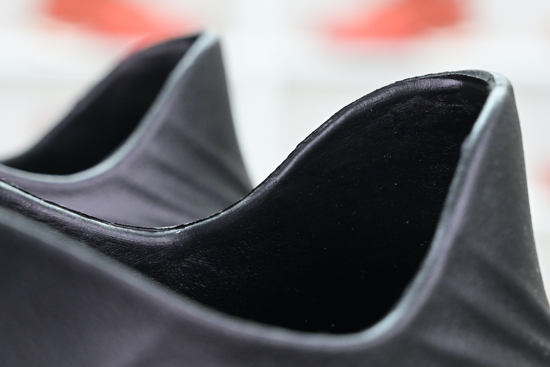 Nike ReactX Rejuven8  HV5062-001