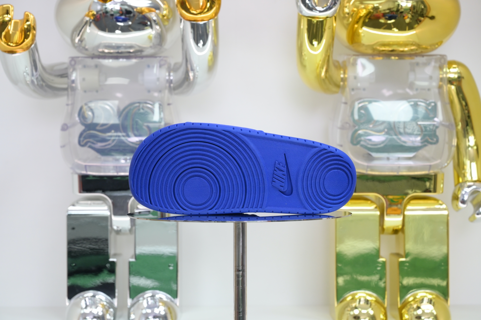 Nike Kobe Offcourt Slides  IP2870-400