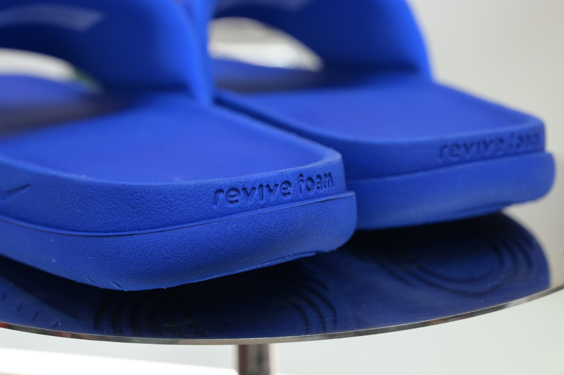 Nike Kobe Offcourt Slides  IP2870-400