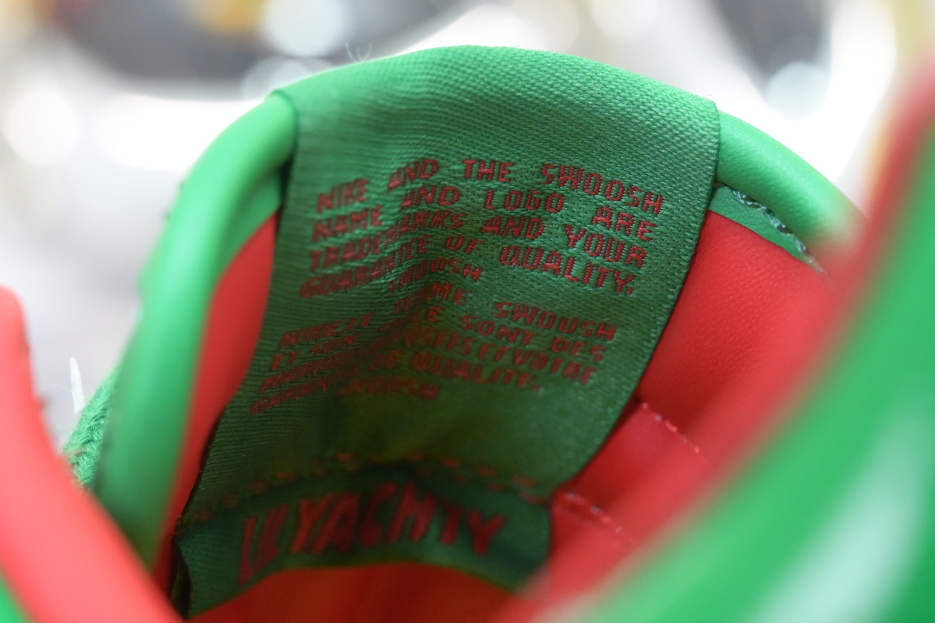 Nike Air Force 1 IH4383-300