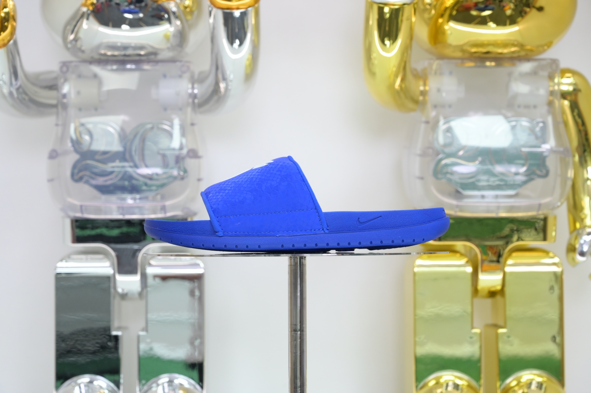 Nike Kobe Offcourt Slides  IP2870-400