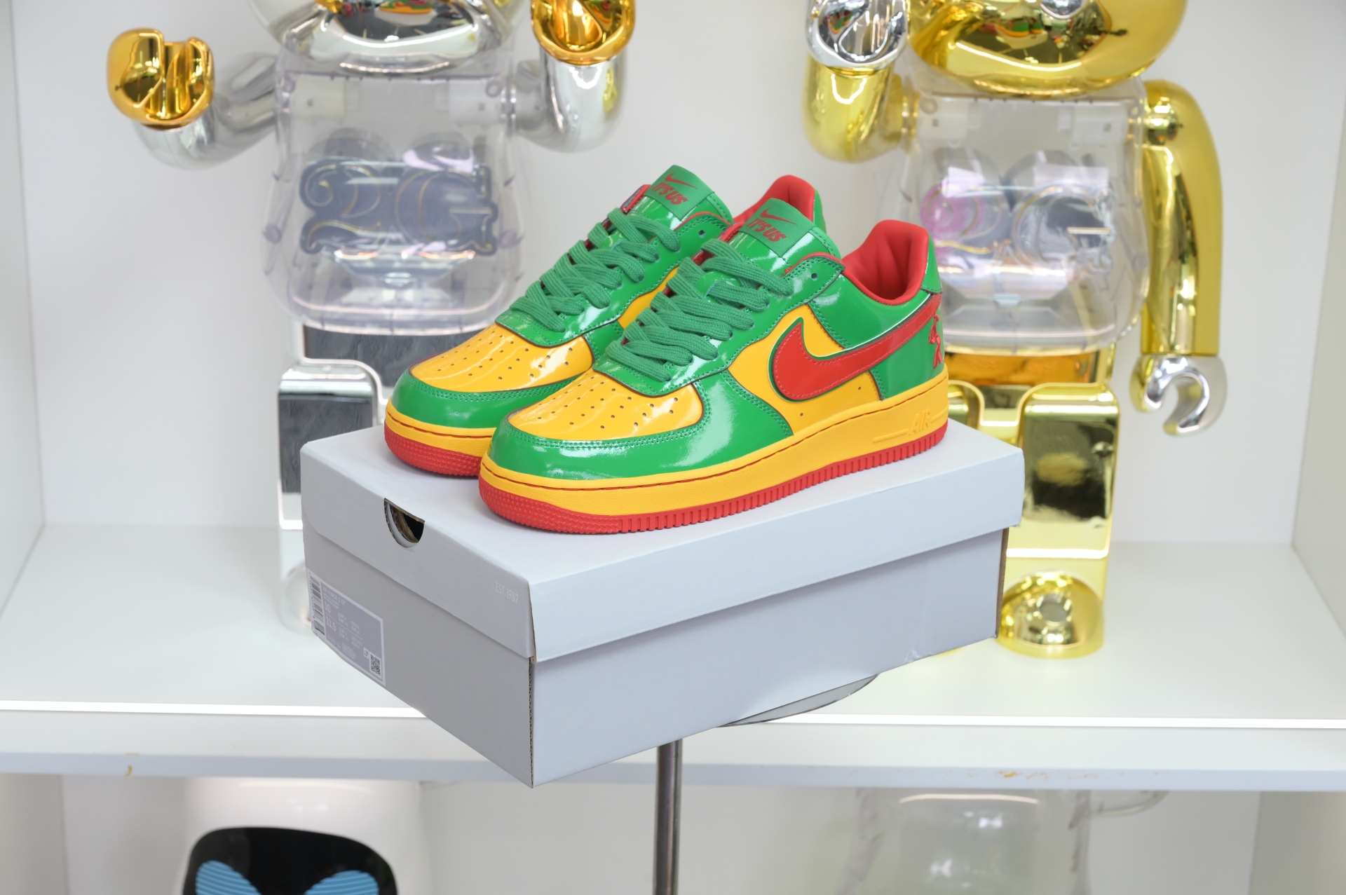 Nike Air Force 1 IH4383-300