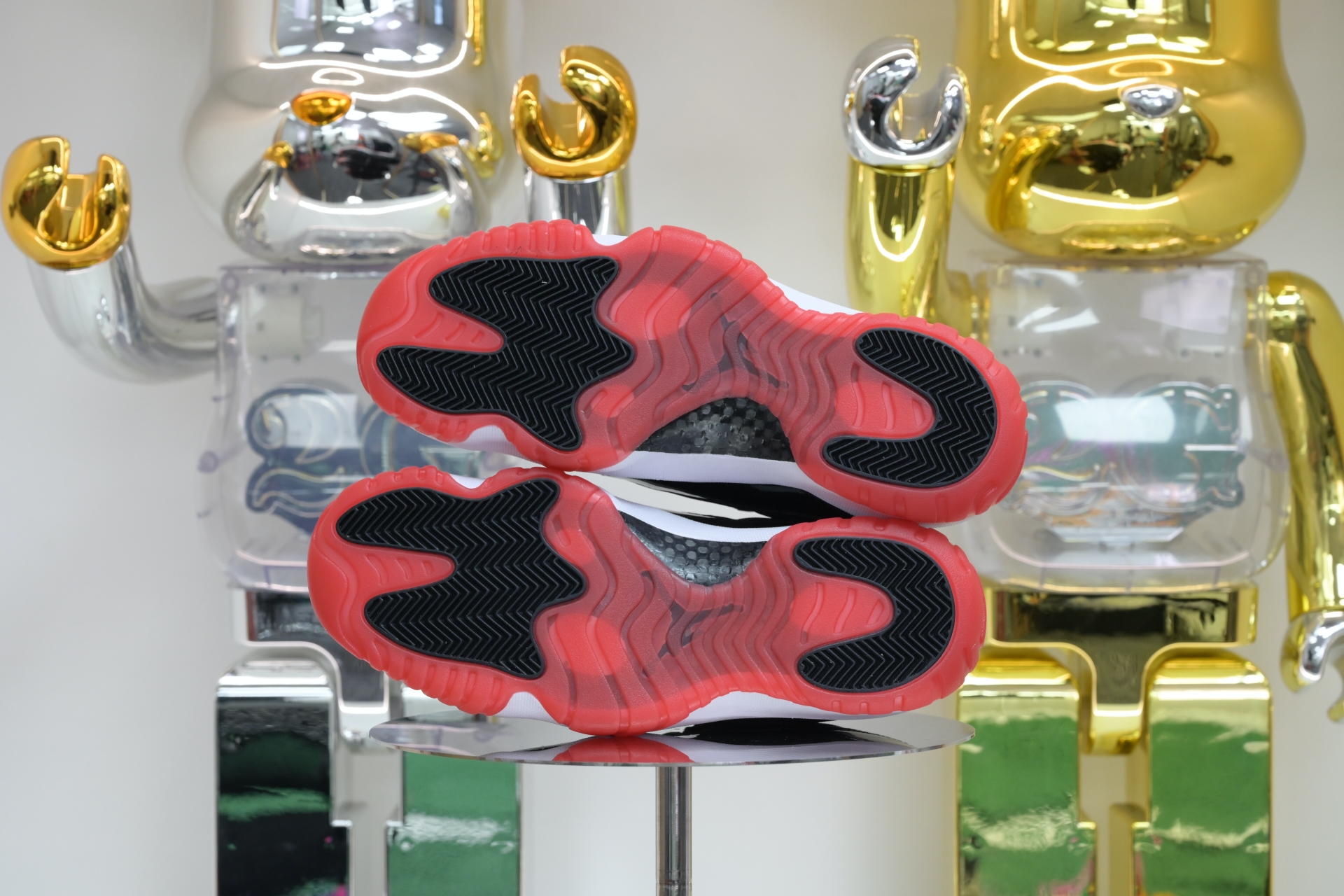 Air Jordan 11 Low“Bred” FV5104-006