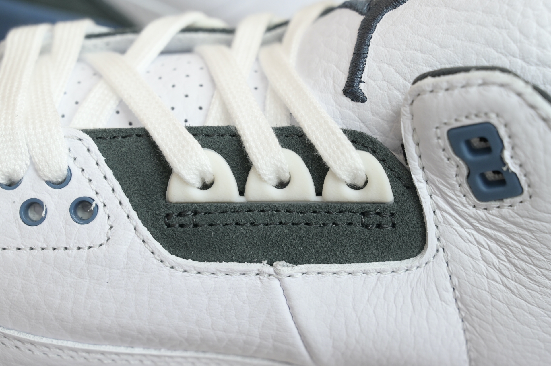 A Ma Maniére x Jordan Air Jordan3“DIFFUSED BLUE” HV8571-100