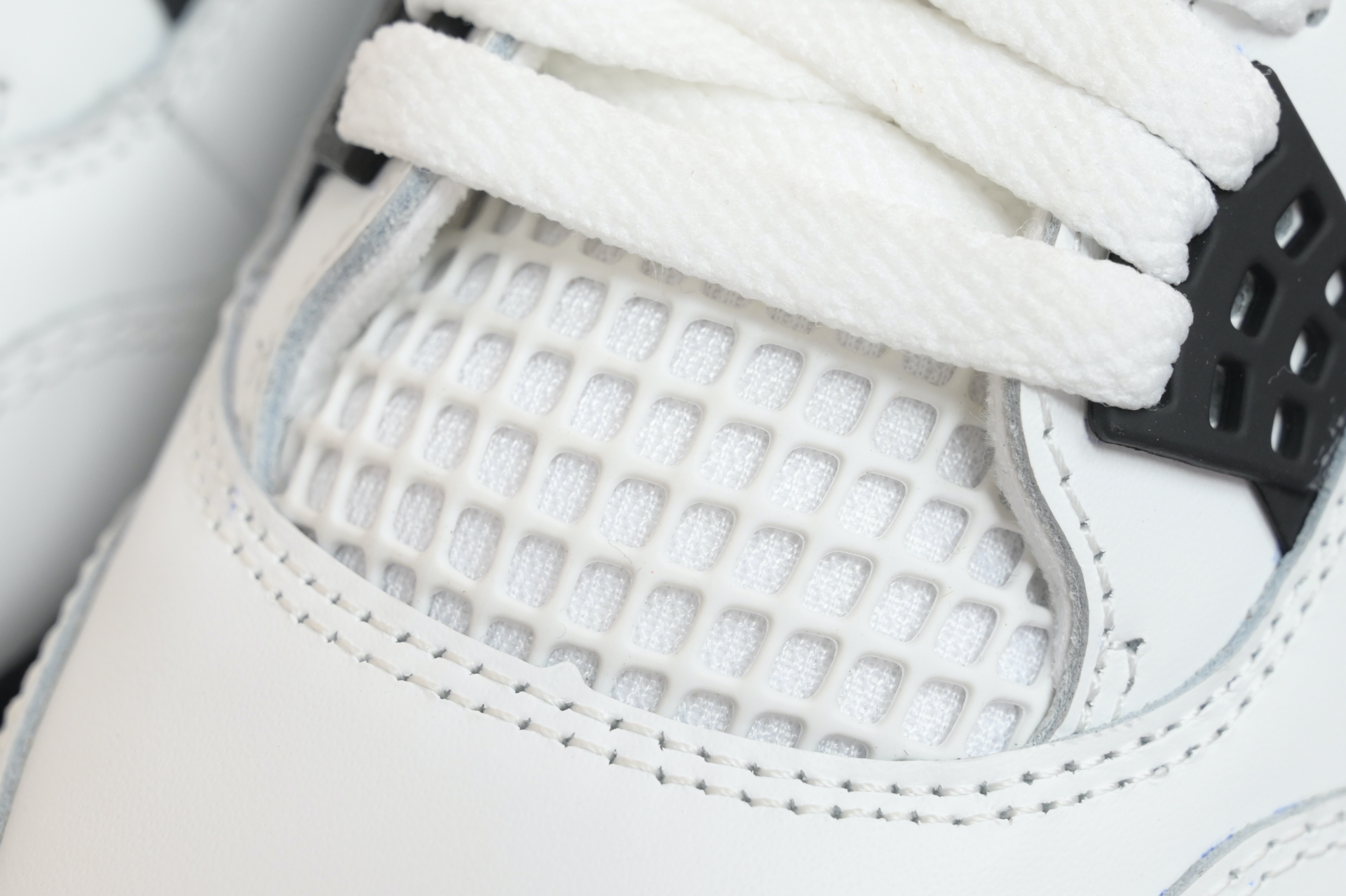 Jordan Air Jordan 4 OG 