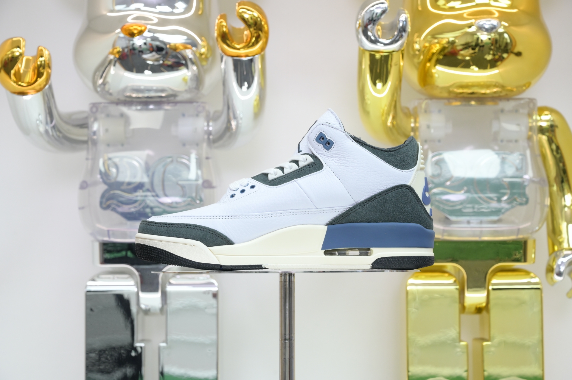 A Ma Maniére x Jordan Air Jordan3“DIFFUSED BLUE” HV8571-100