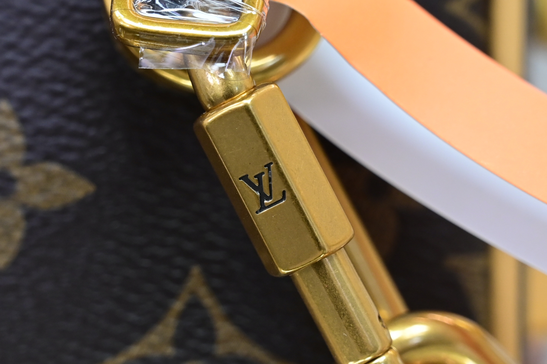 Louis Vuitton  LV