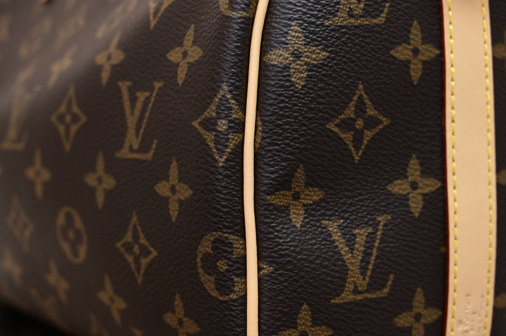 Louis Vuitton  LV