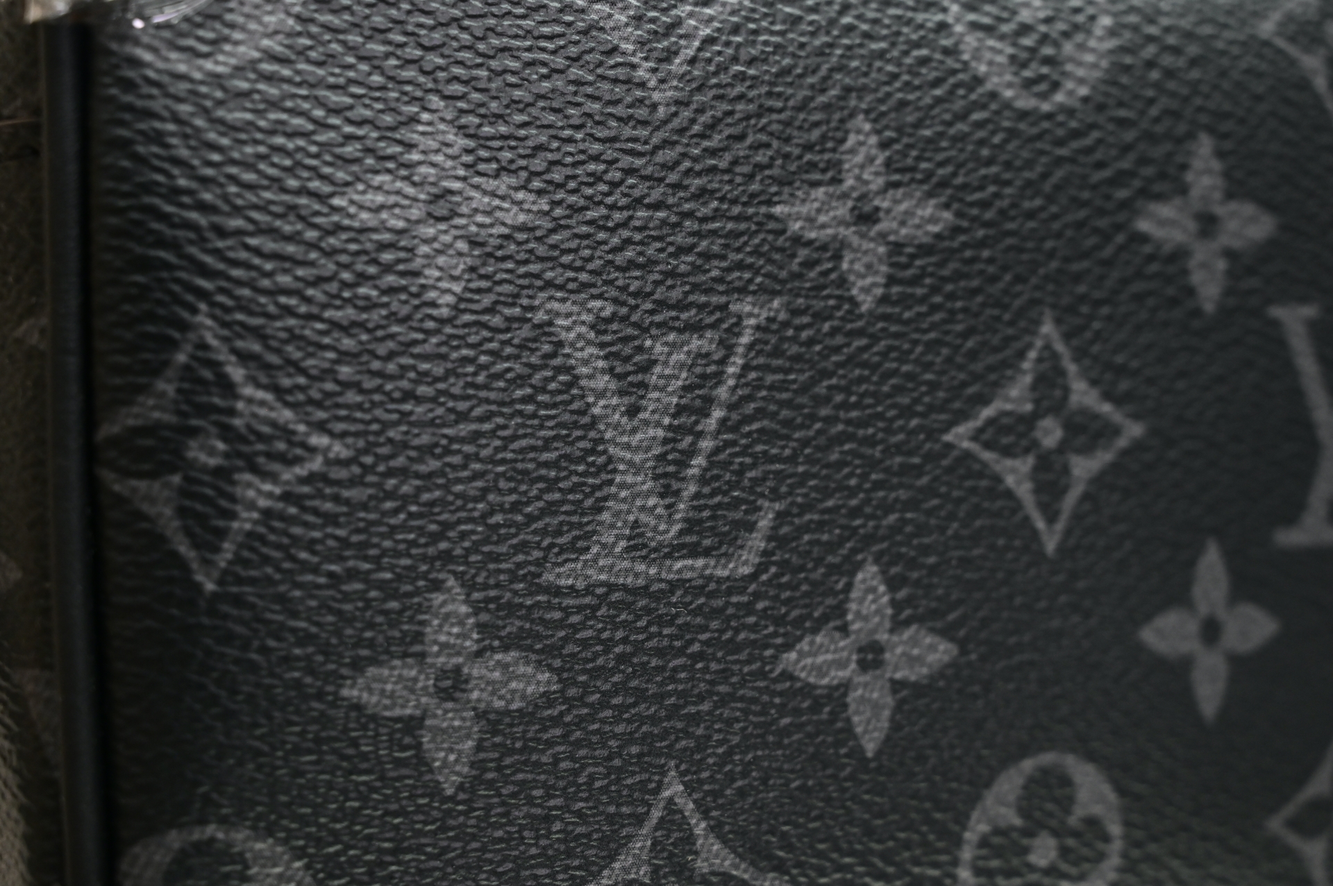 Louis Vuitton  LV