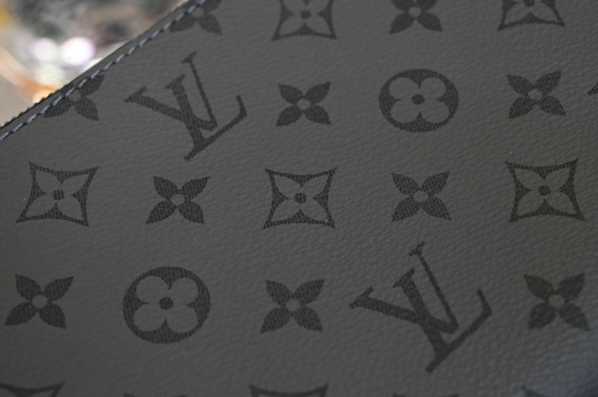 Louis Vuitton  LV