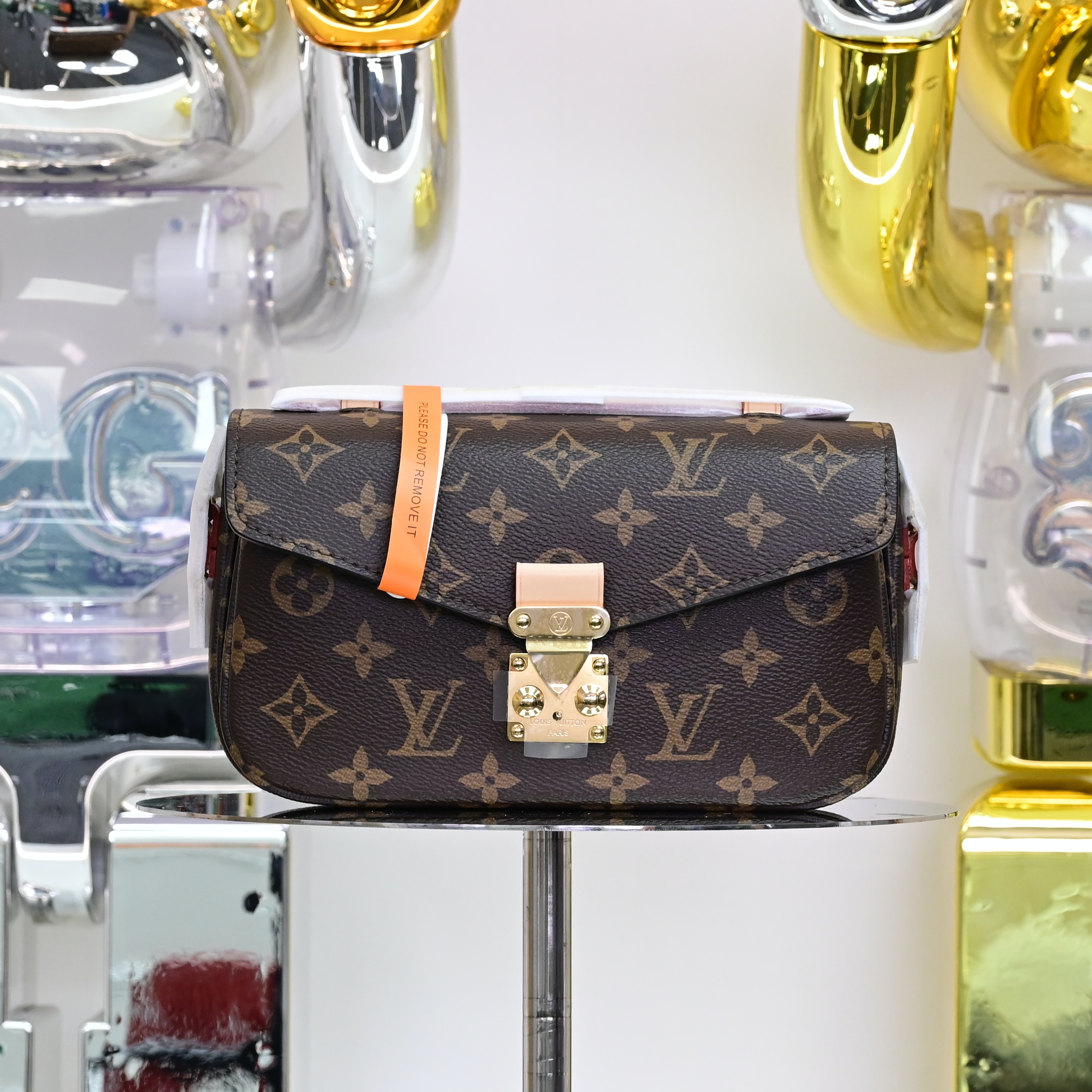 Louis Vuitton  LV