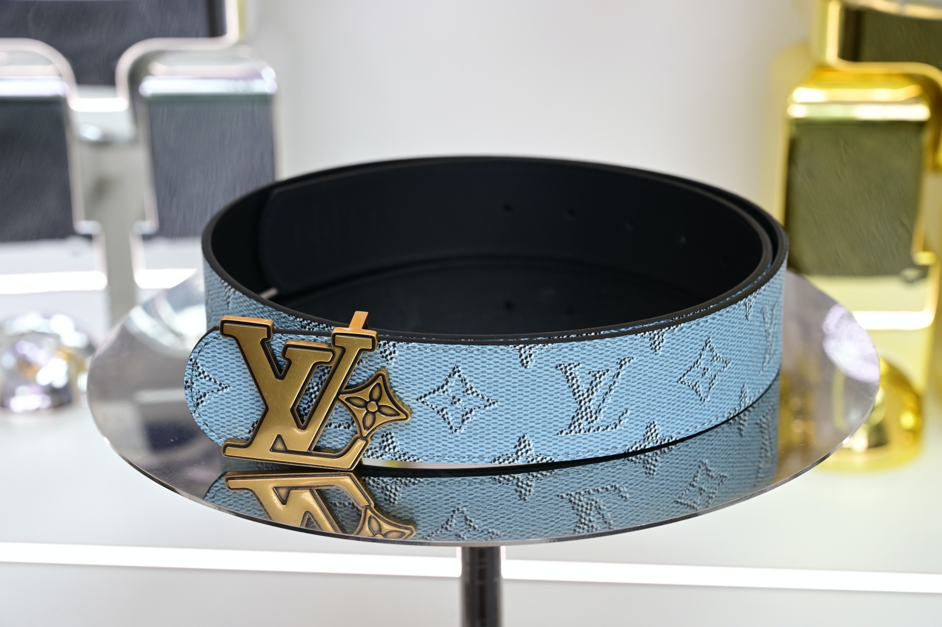 Louis Vuitton  LV