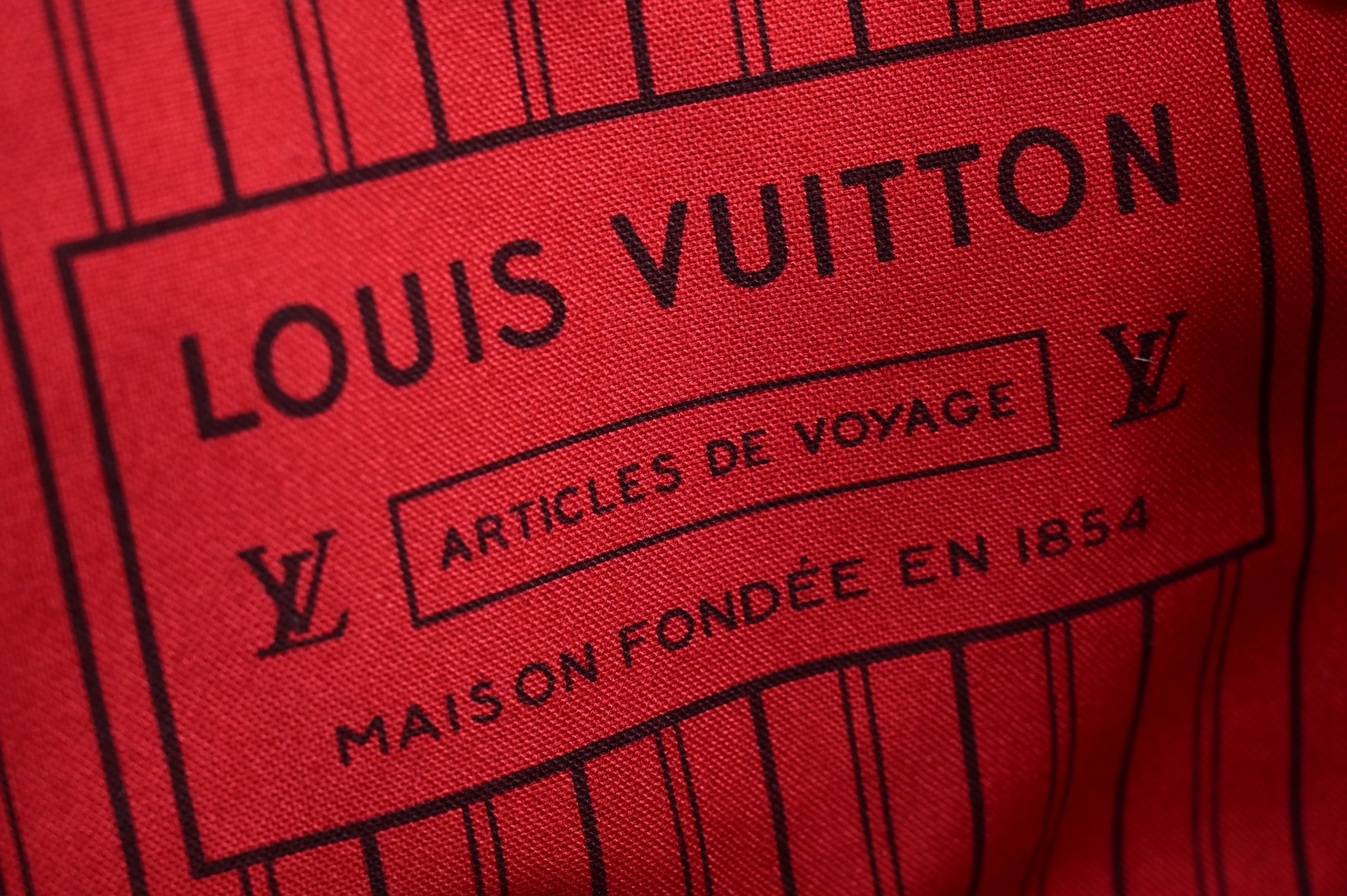 Louis Vuitton  LV