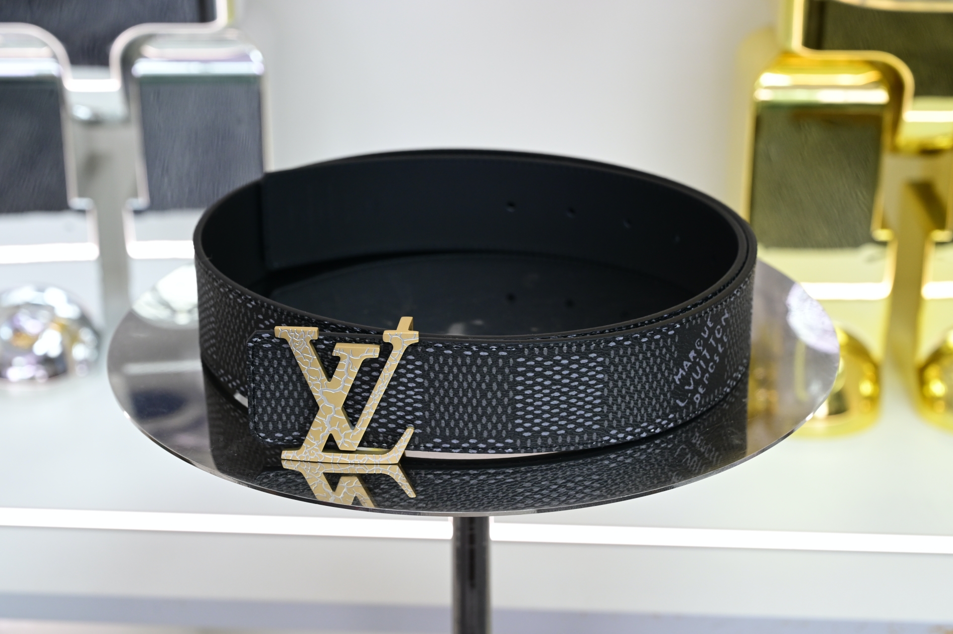 Louis Vuitton  LV