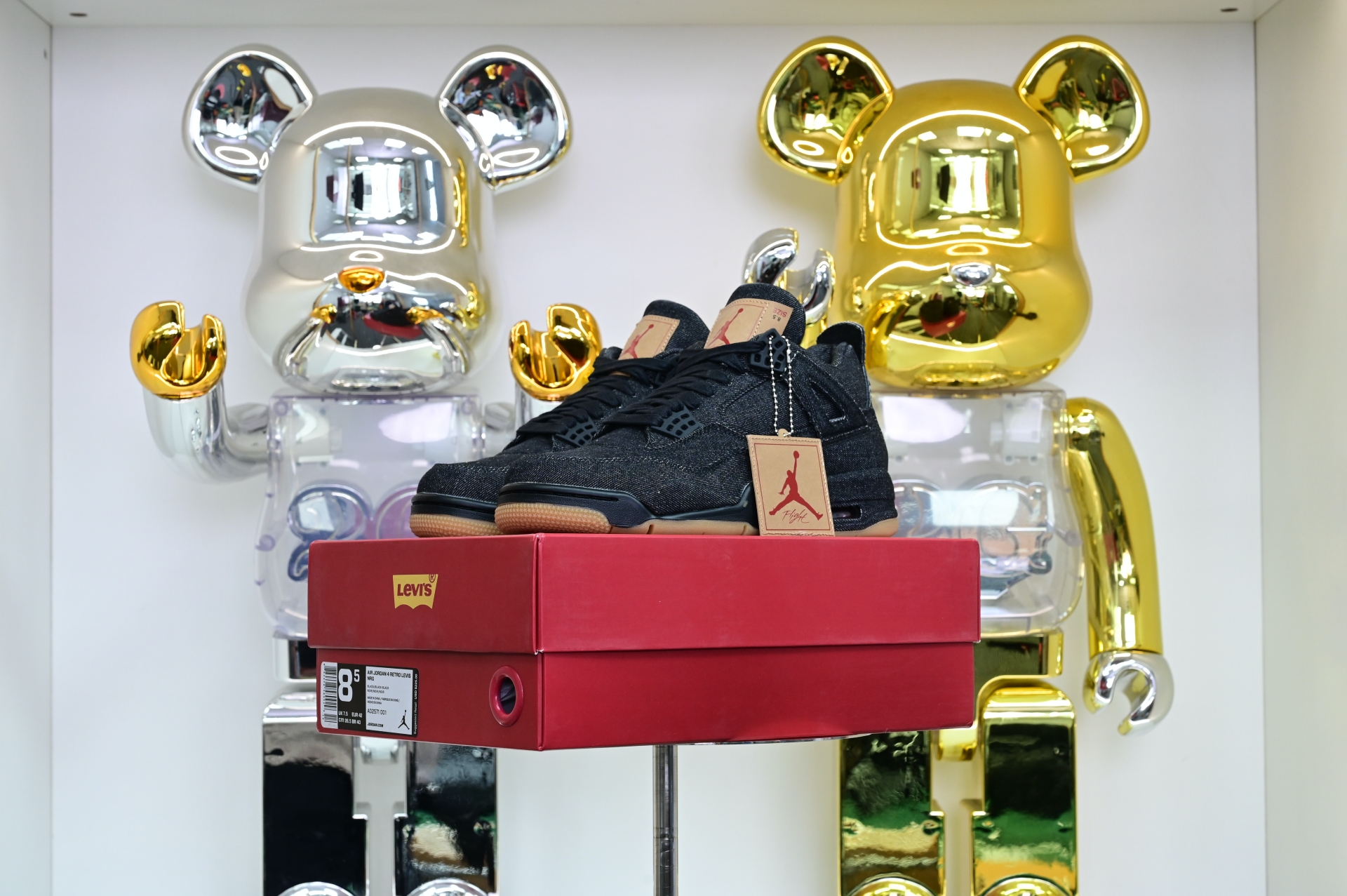 levi's x  Air Jordan 4 levis black (levis tag)AO2571-001