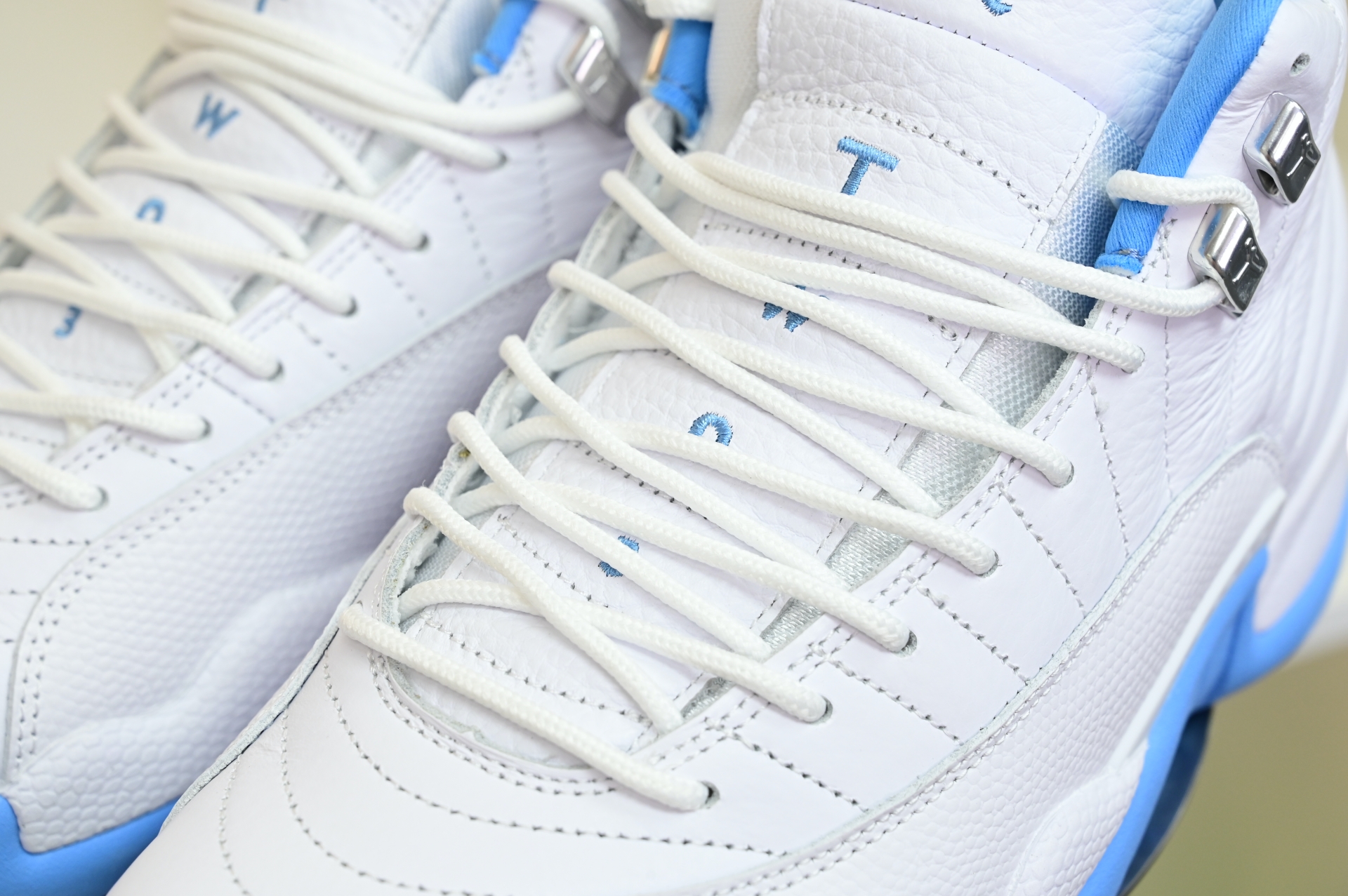 Jordan Air Jordan 12“MELO”2025  CT8013-112