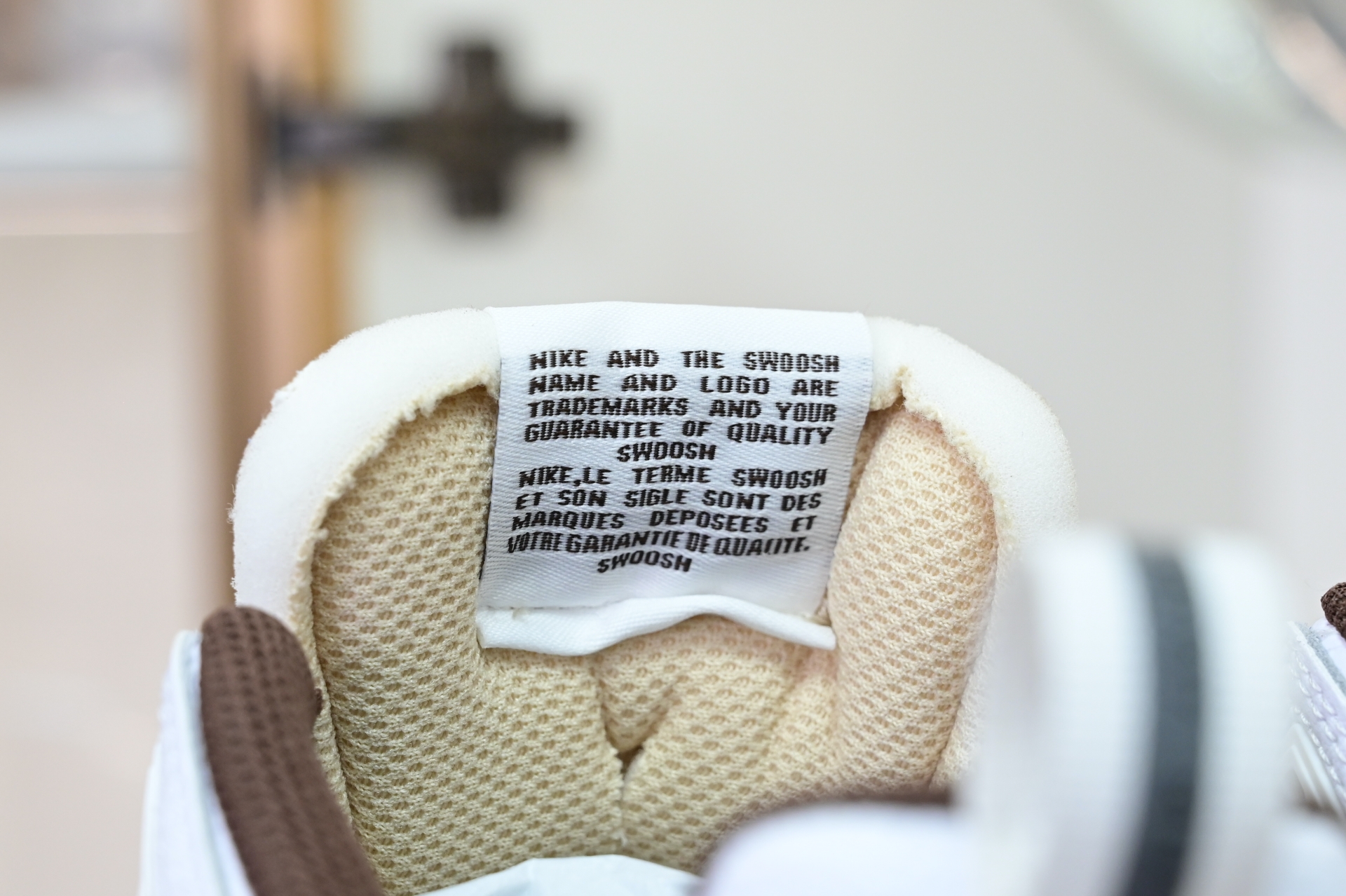 Travis Scott x Nike ZOOM Field JAXX“White/ Light Chocolate”HQ3073-100