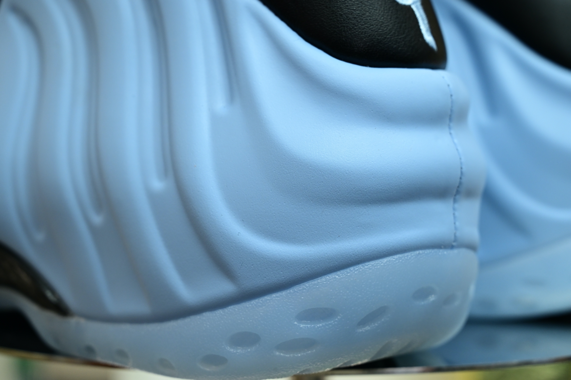 Nike Air Foamposite One 'Psychic Blue and Black'  HJ6014-400