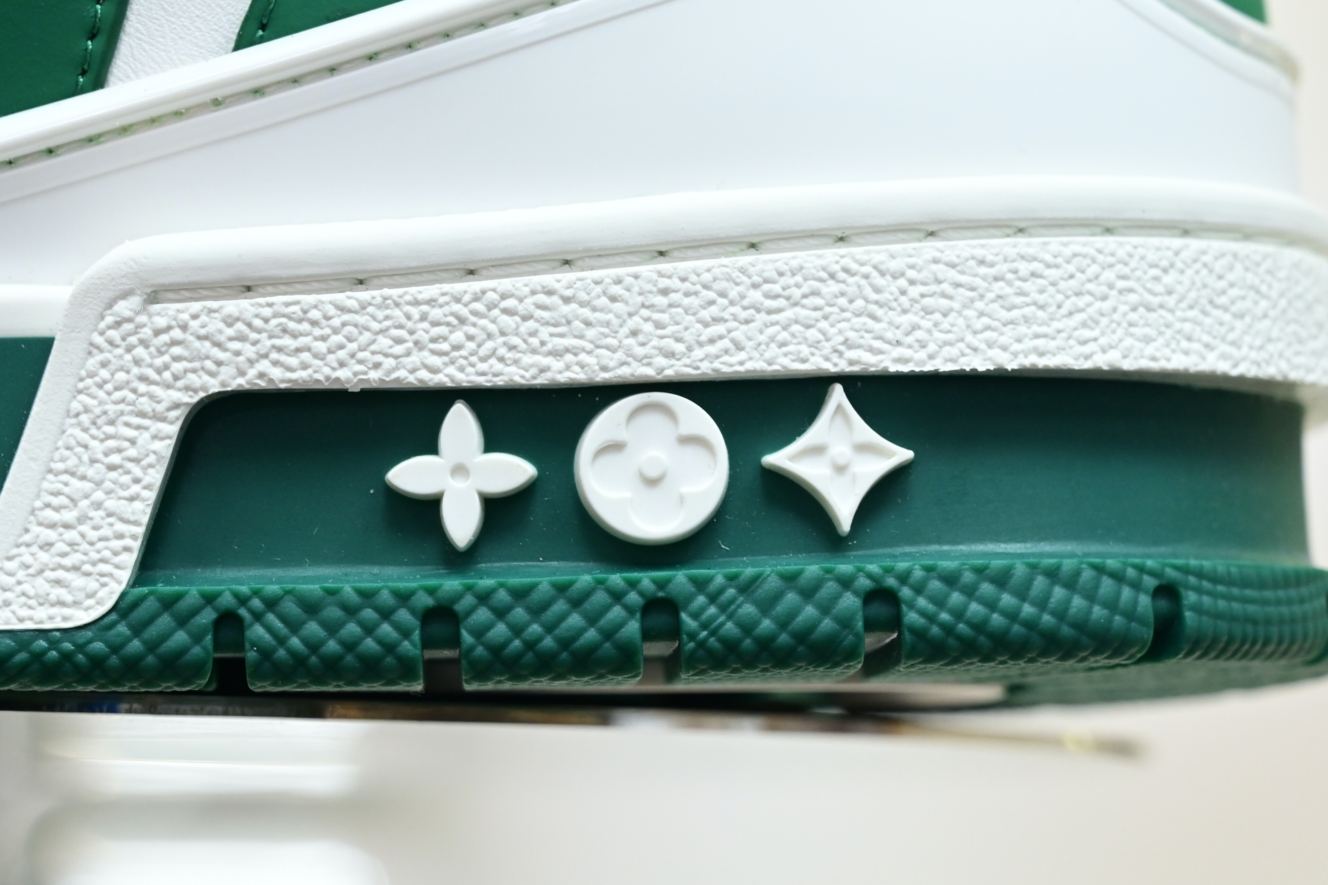 Louis Vuitton  LV  Skate