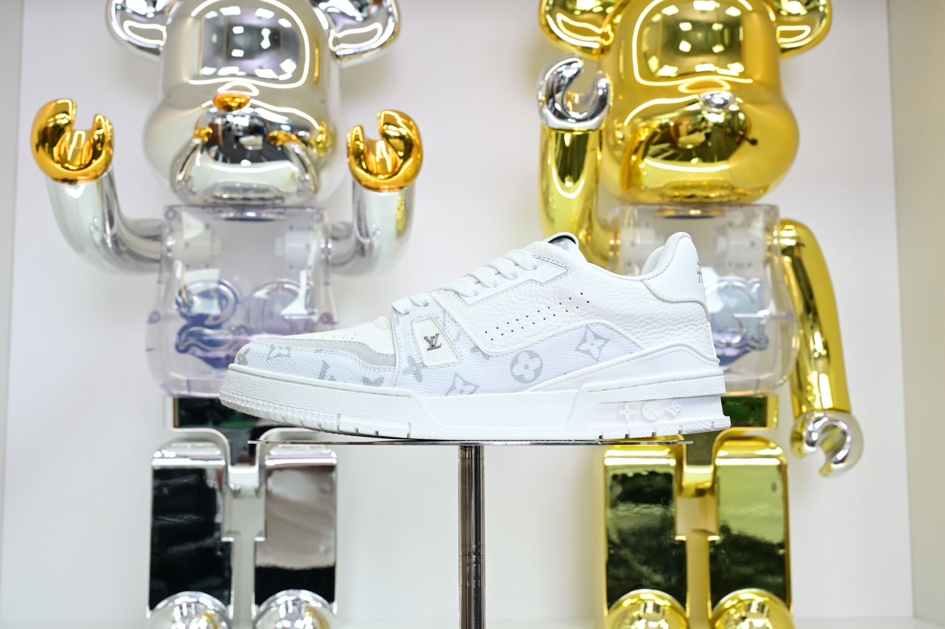 Louis Vuitton  LV  Trainer