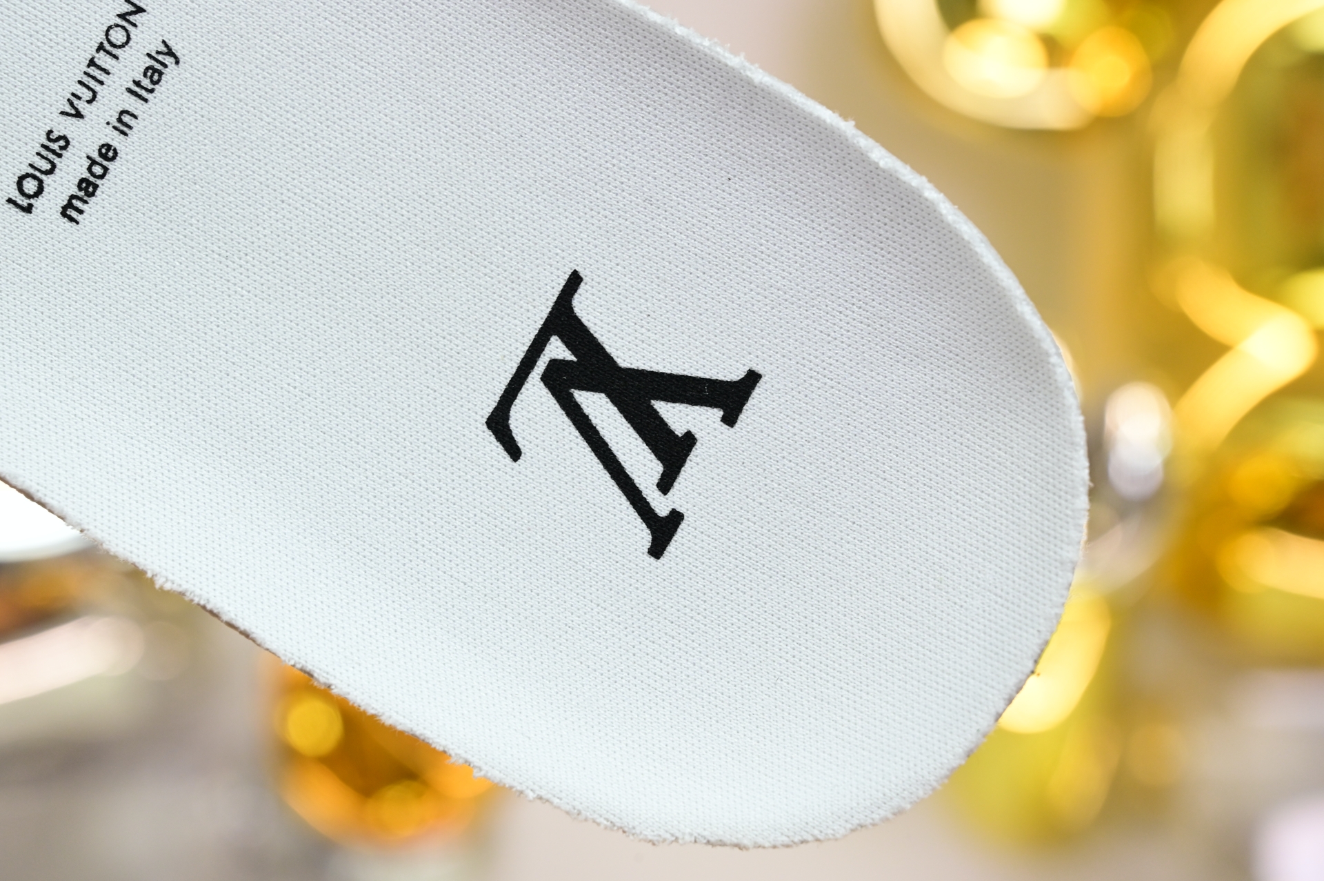 Louis Vuitton  LV   Trainer