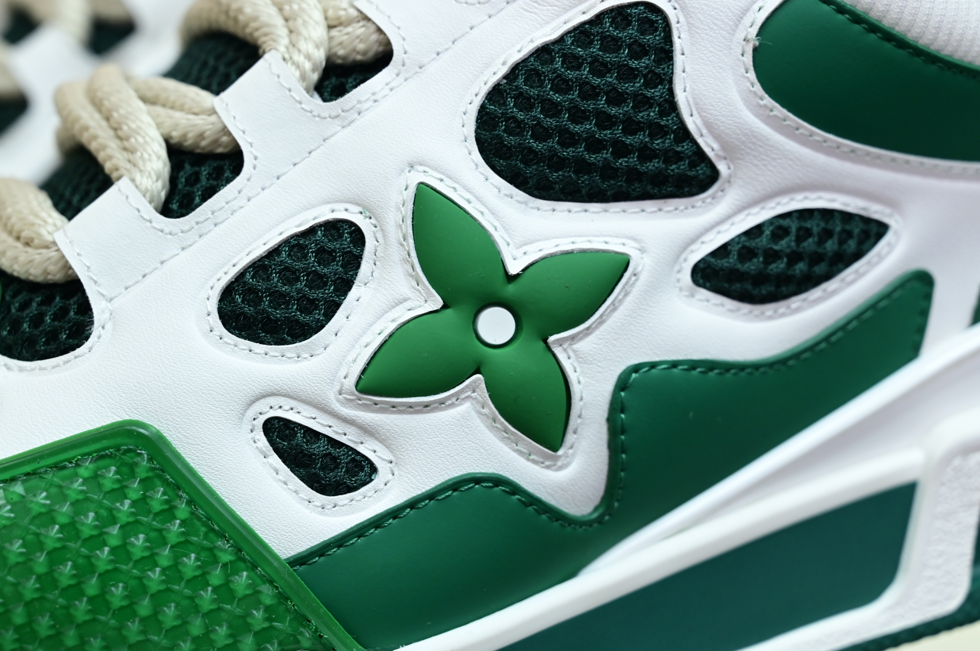 Louis Vuitton  LV  Skate