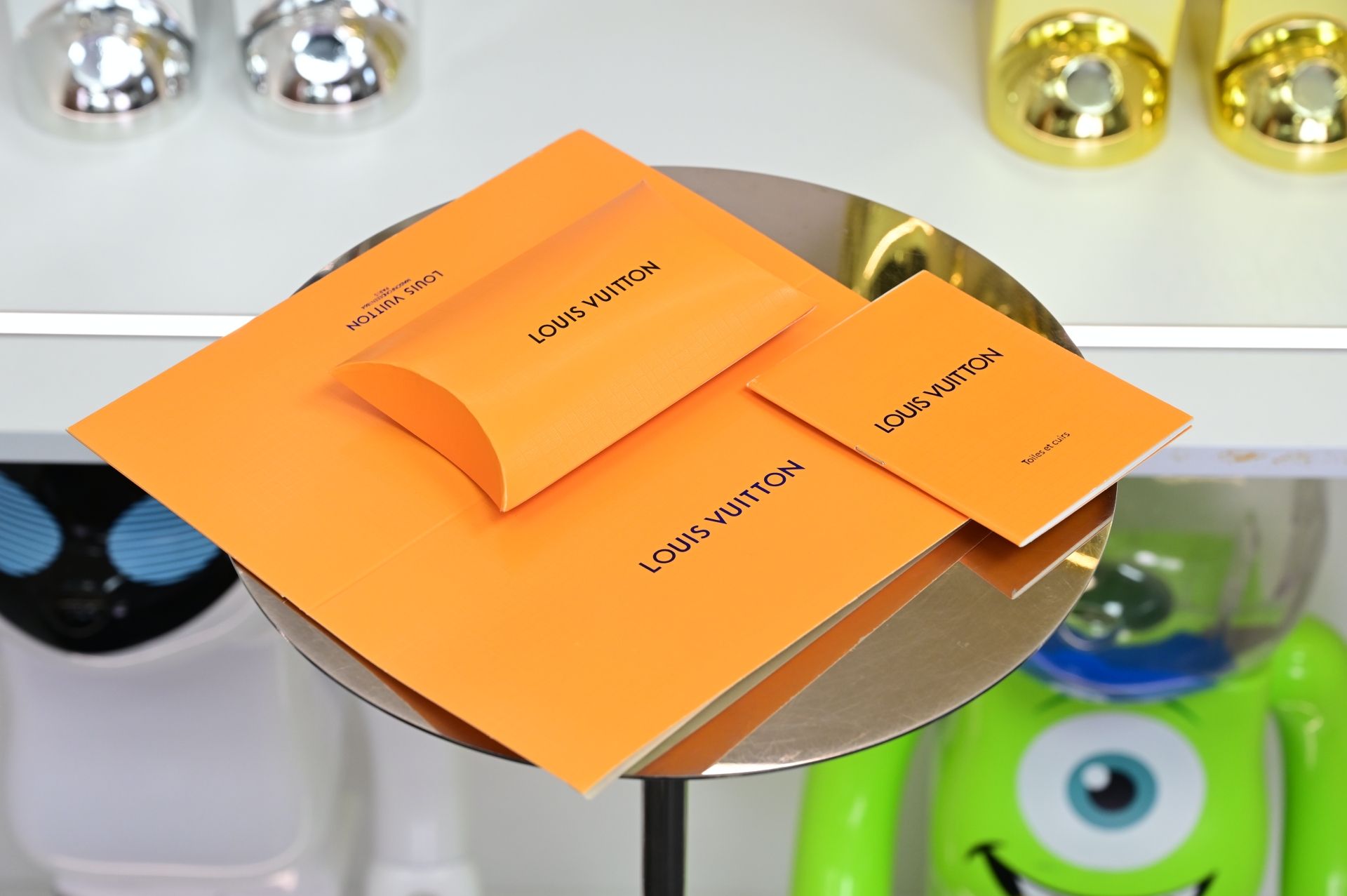 Louis Vuitton  LV   Trainer