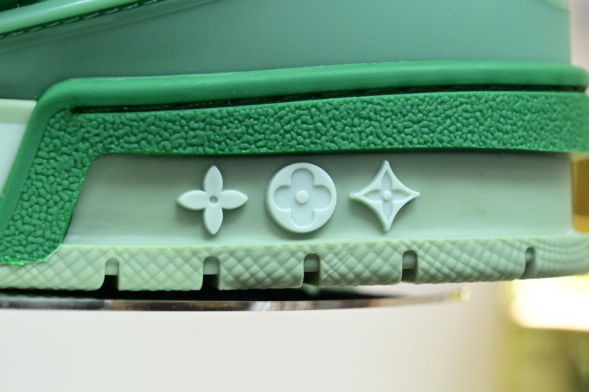 Louis Vuitton  LV  Skate