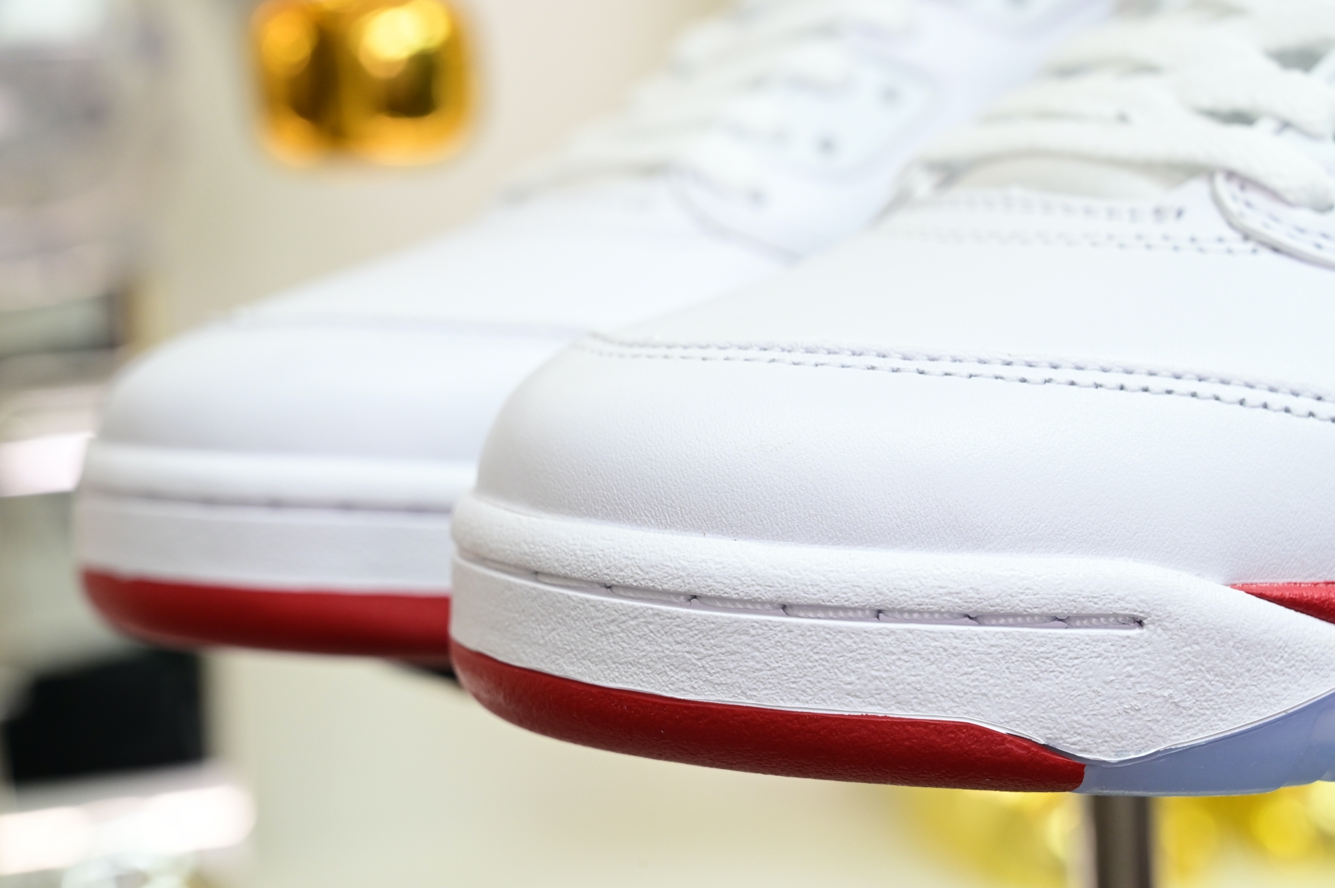 Air Jordan 5 Fire Red“Black Tongue”  HQ7978-101