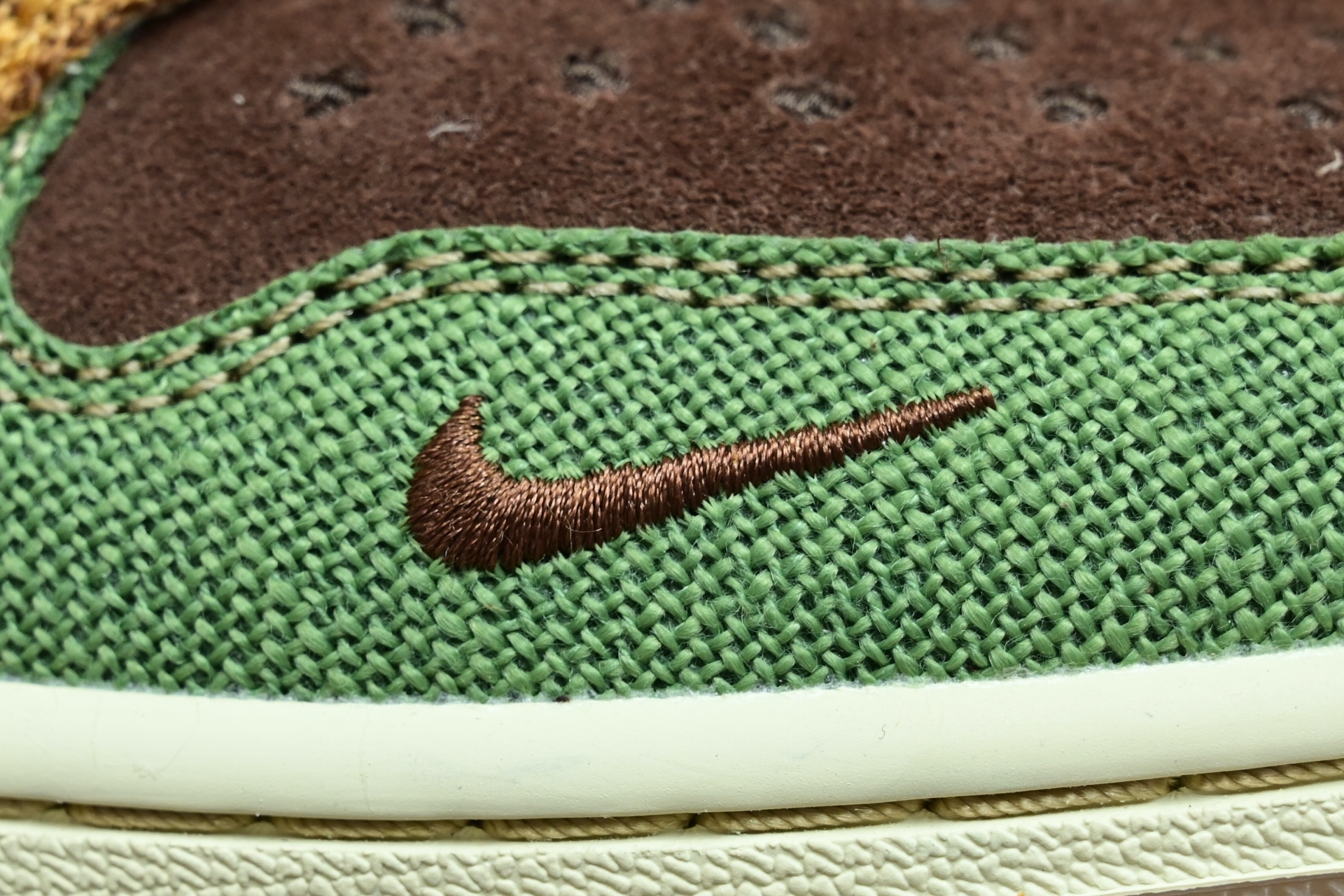 Zion Williamson x  Air Jordan 1retro low og