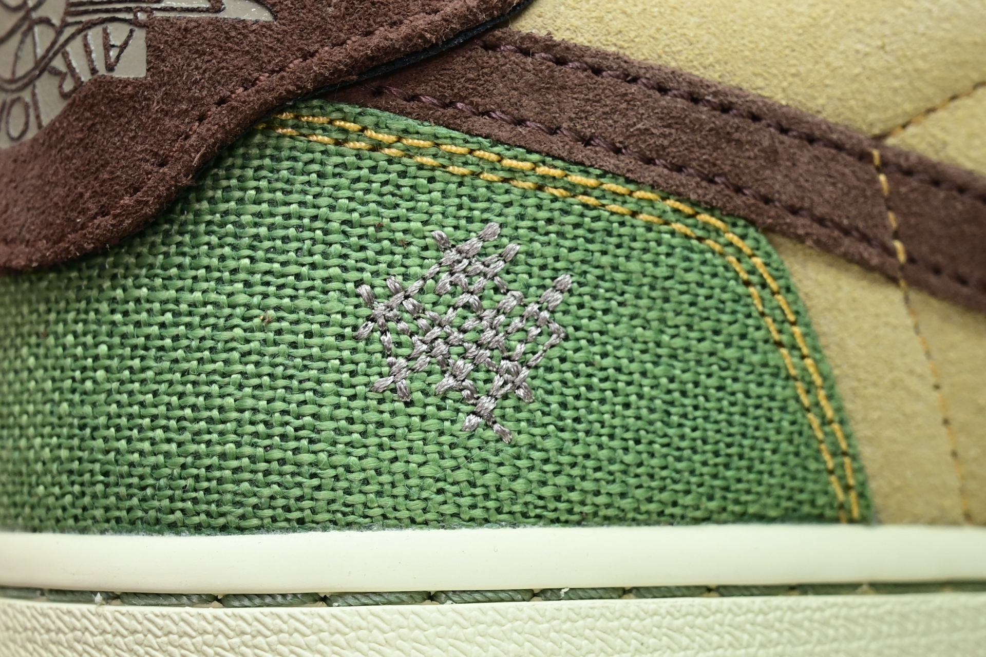 Zion Williamson x  Air Jordan 1retro low og