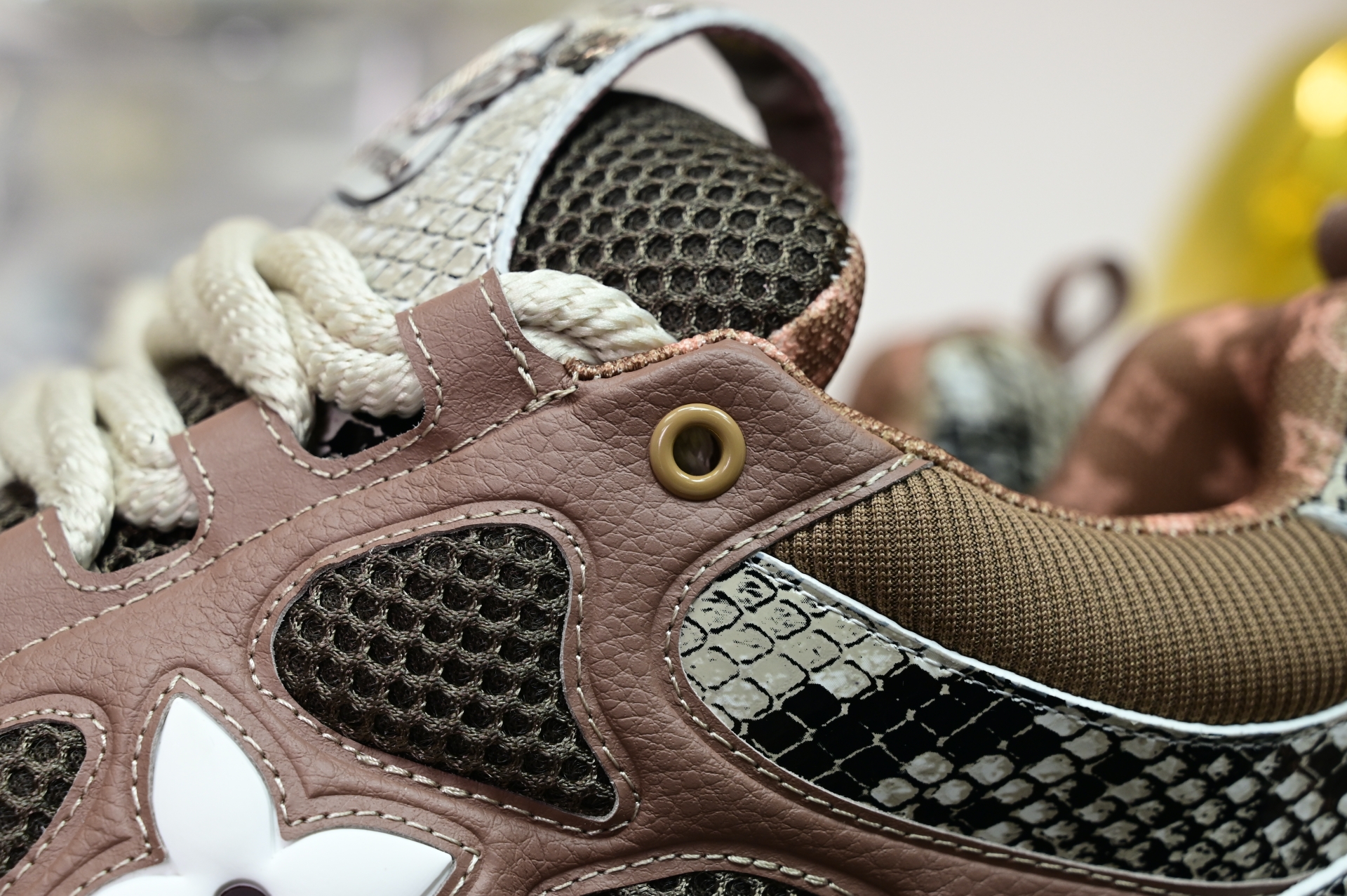 Louis Vuitton  LV  Skate