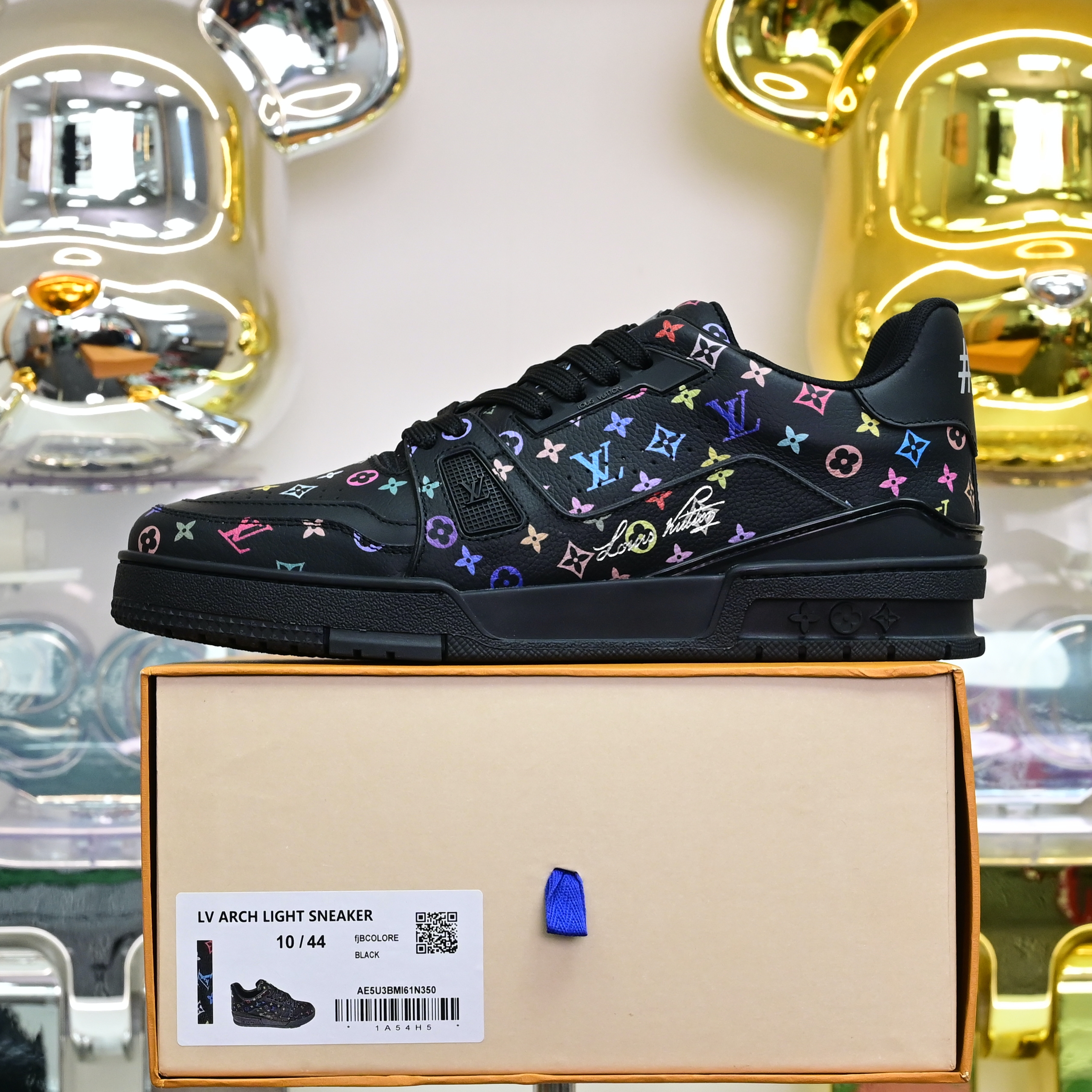 Takashi Murakami x Louis Vuitton  LV  Trainer