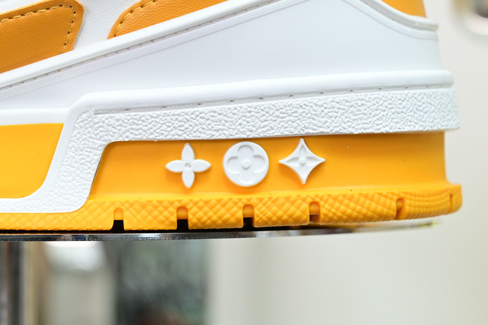 Louis Vuitton  LV  Skate