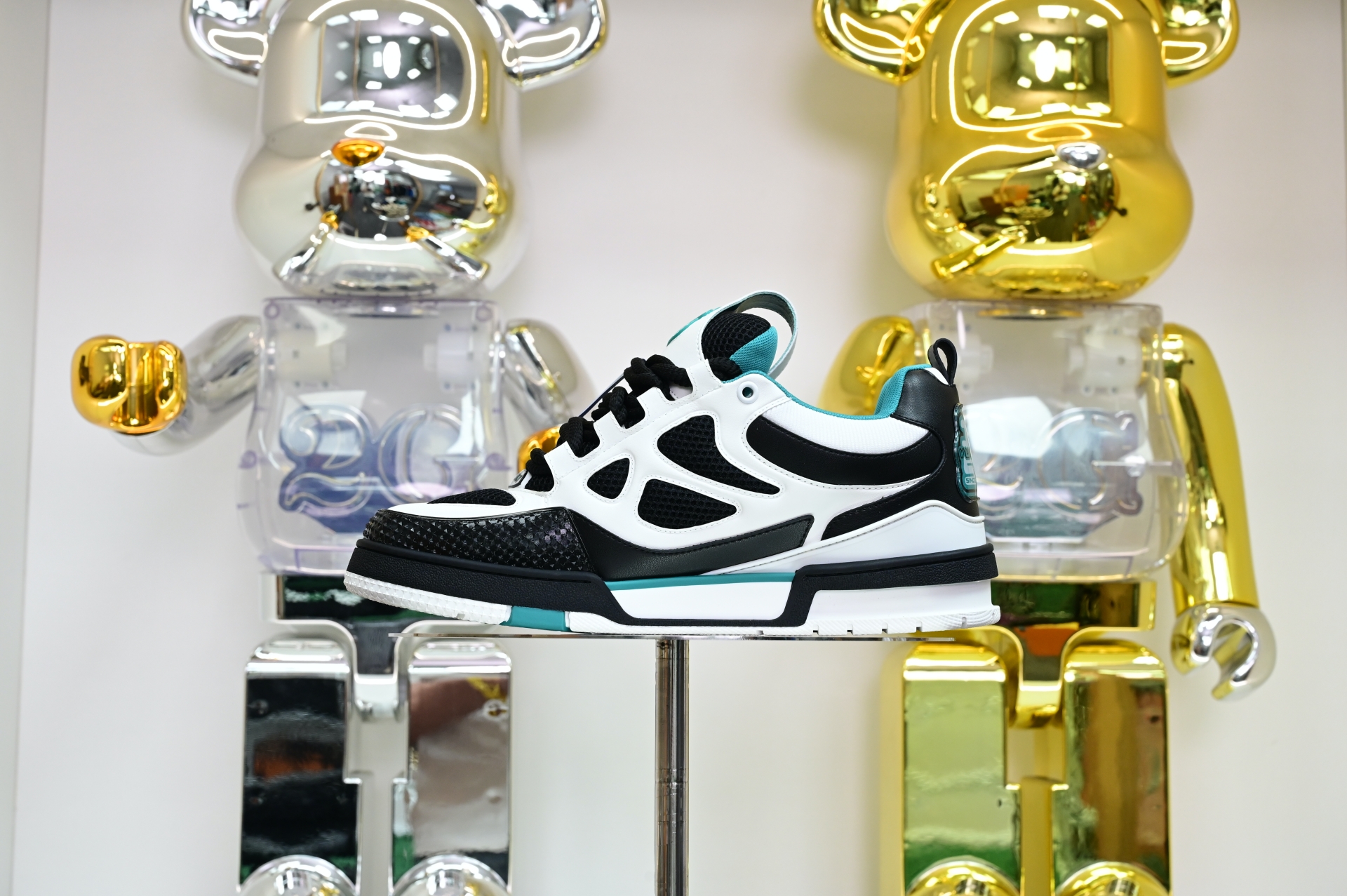 Louis Vuitton  LV  Skate