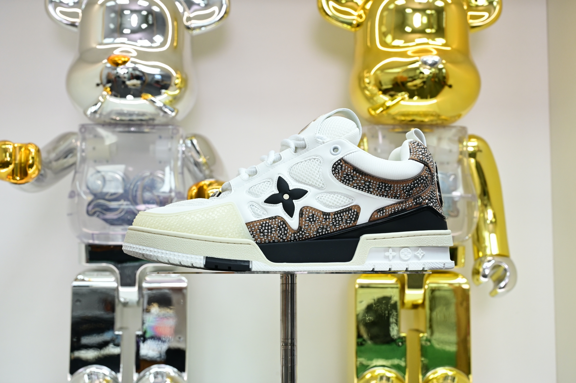 Louis Vuitton  LV  Skate