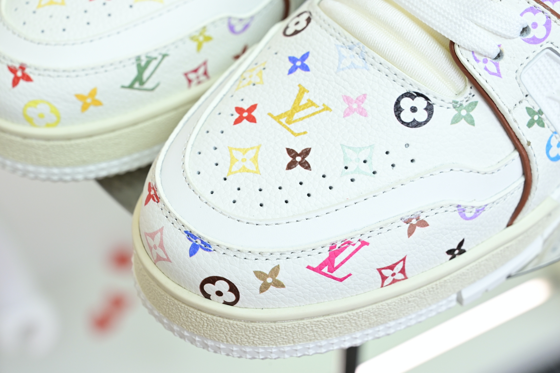 Takashi Murakami x Louis Vuitton  LV  Trainer